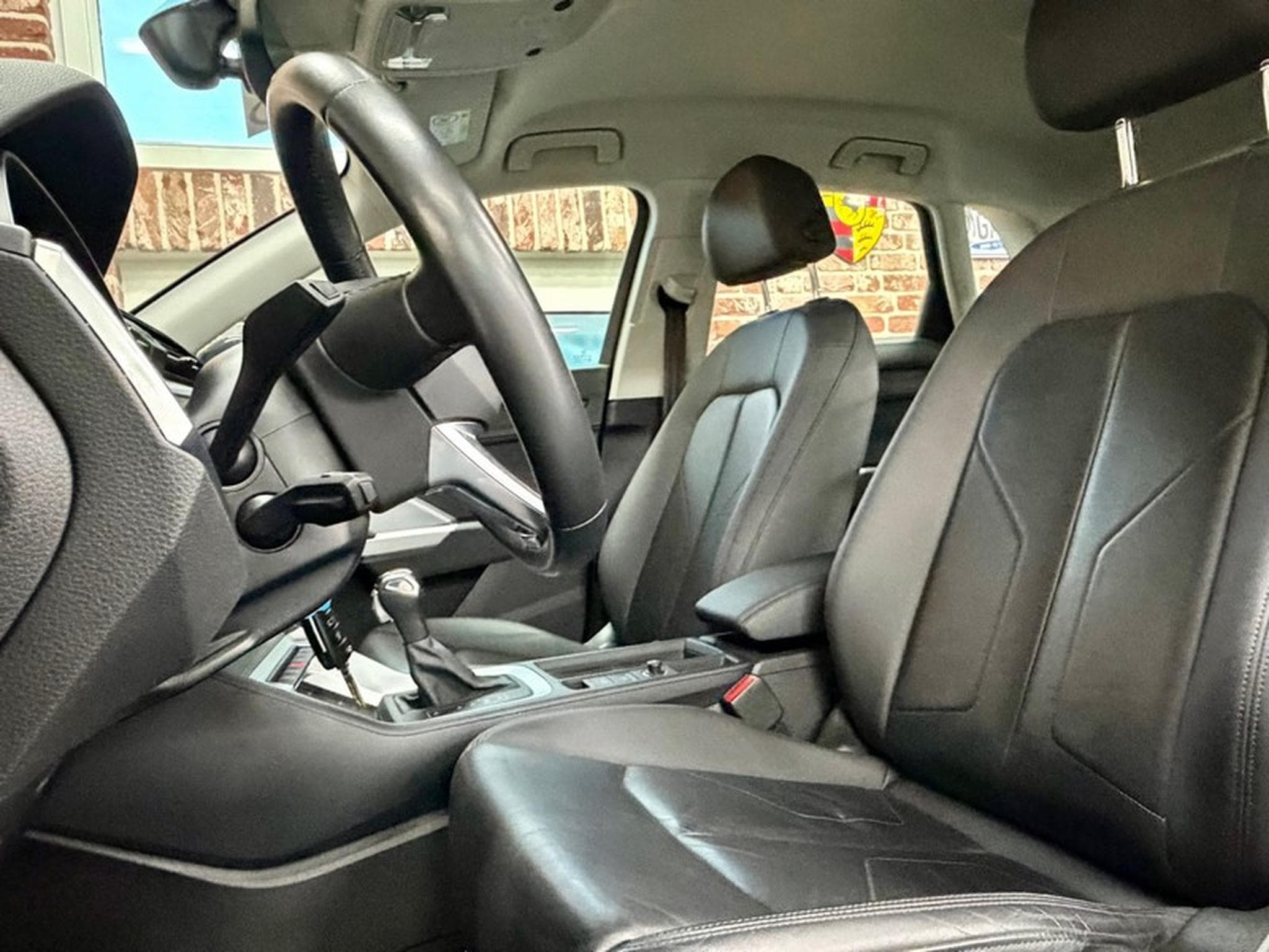 Audi Q3 Q3 35 TDi 2.0 150cv auto Cuir/Navig/ClimaA/SiègCh (2021) - Foto 5