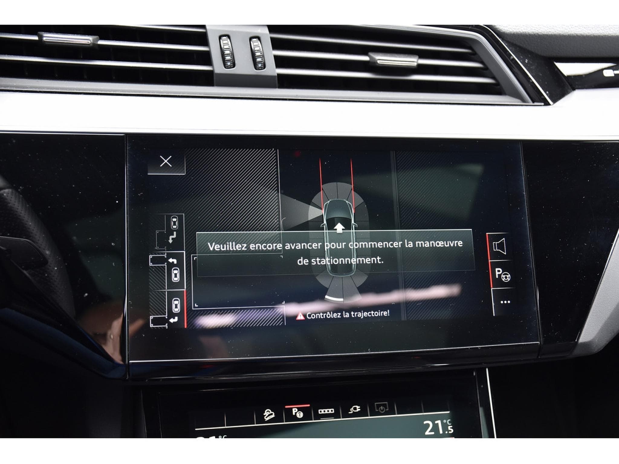 Audi e-tron Sportback 55 Quattro S-Line MEMO PANO ACC SIDE JA21 1° MAIN (2022) - Foto 14