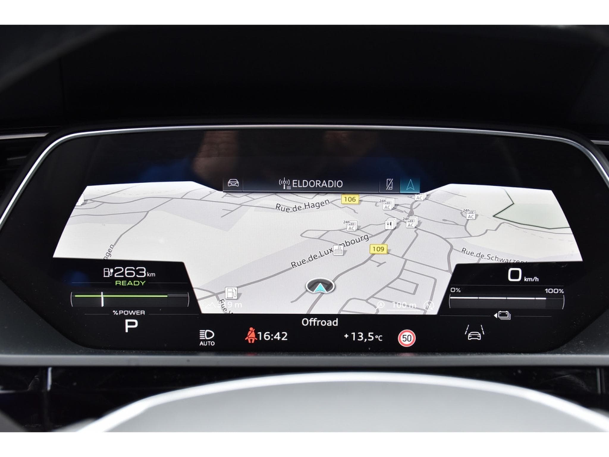 Audi e-tron Sportback 55 Quattro S-Line MEMO PANO ACC SIDE JA21 1° MAIN (2022) - Foto 17