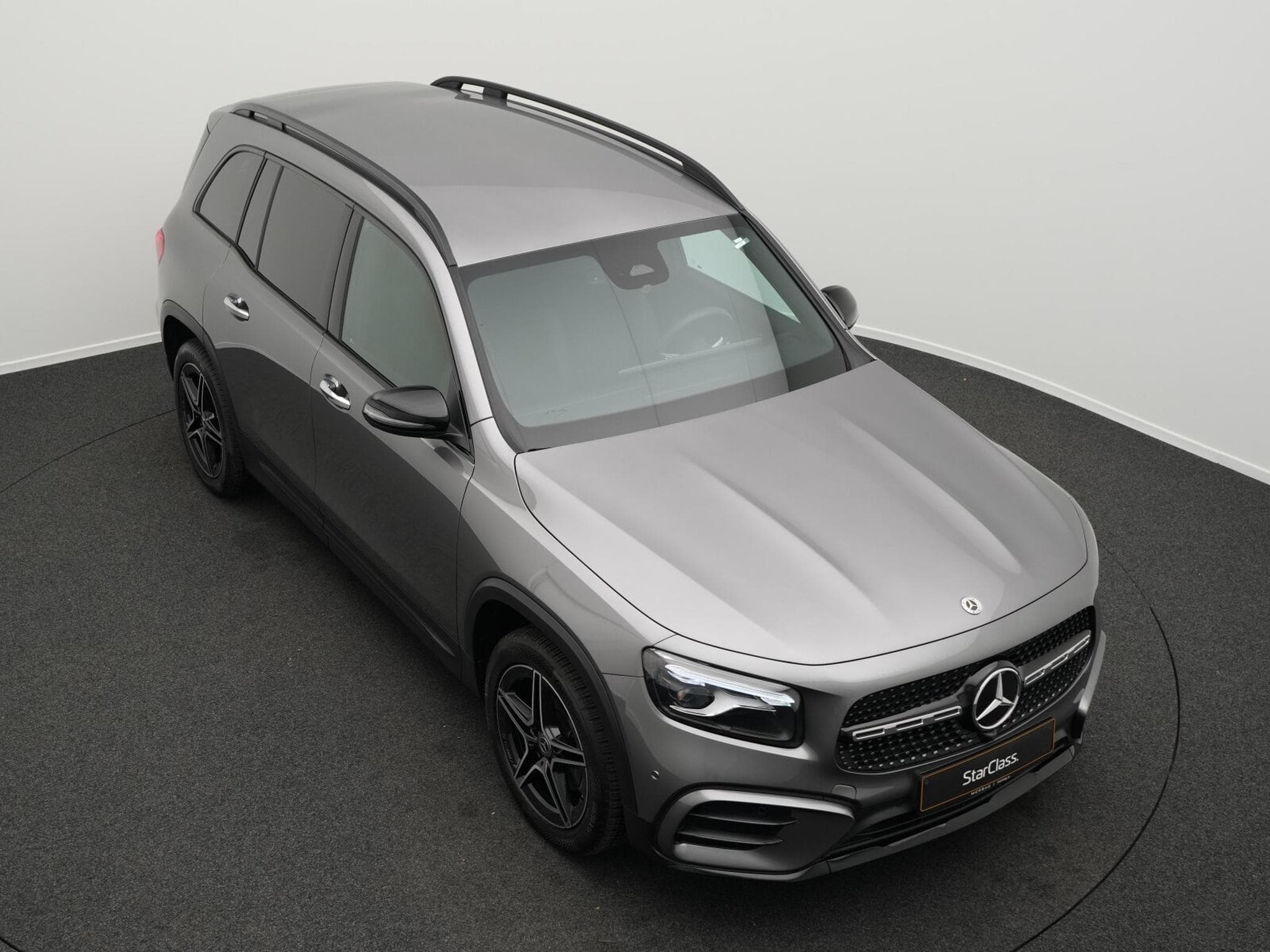 Mercedes GLB 200 d AMG-Line Multi+Kamera+Night+19"+AHK (2025) - Photo 10