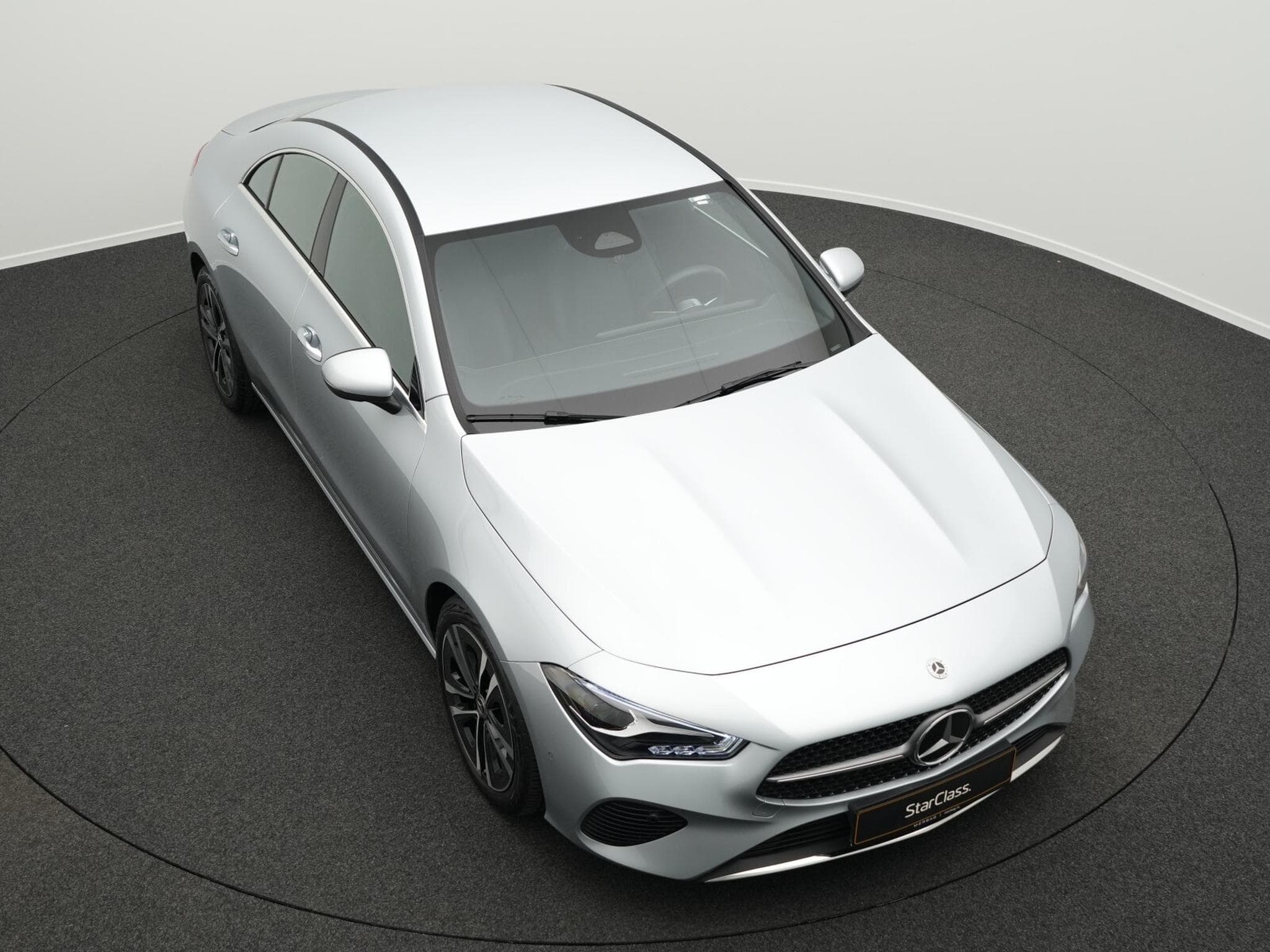 Mercedes CLA 180 d Cpe Progressive LED+Kamera+18"+Keyless (2025) - Photo 10