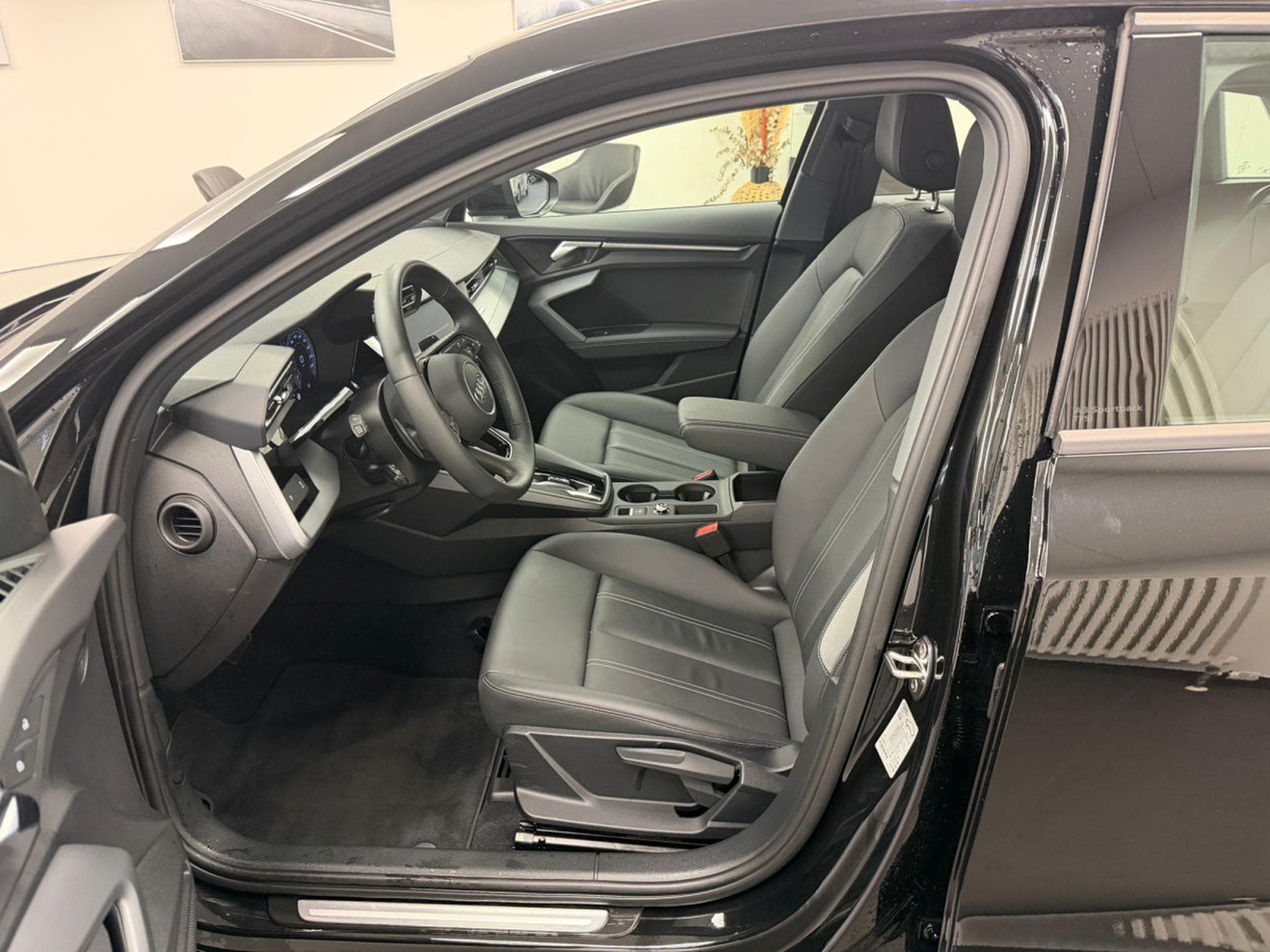 Audi A3 Sportback advanced 30 TFSI 116 CV / 85 kW S tronic (2025) - Photo 3