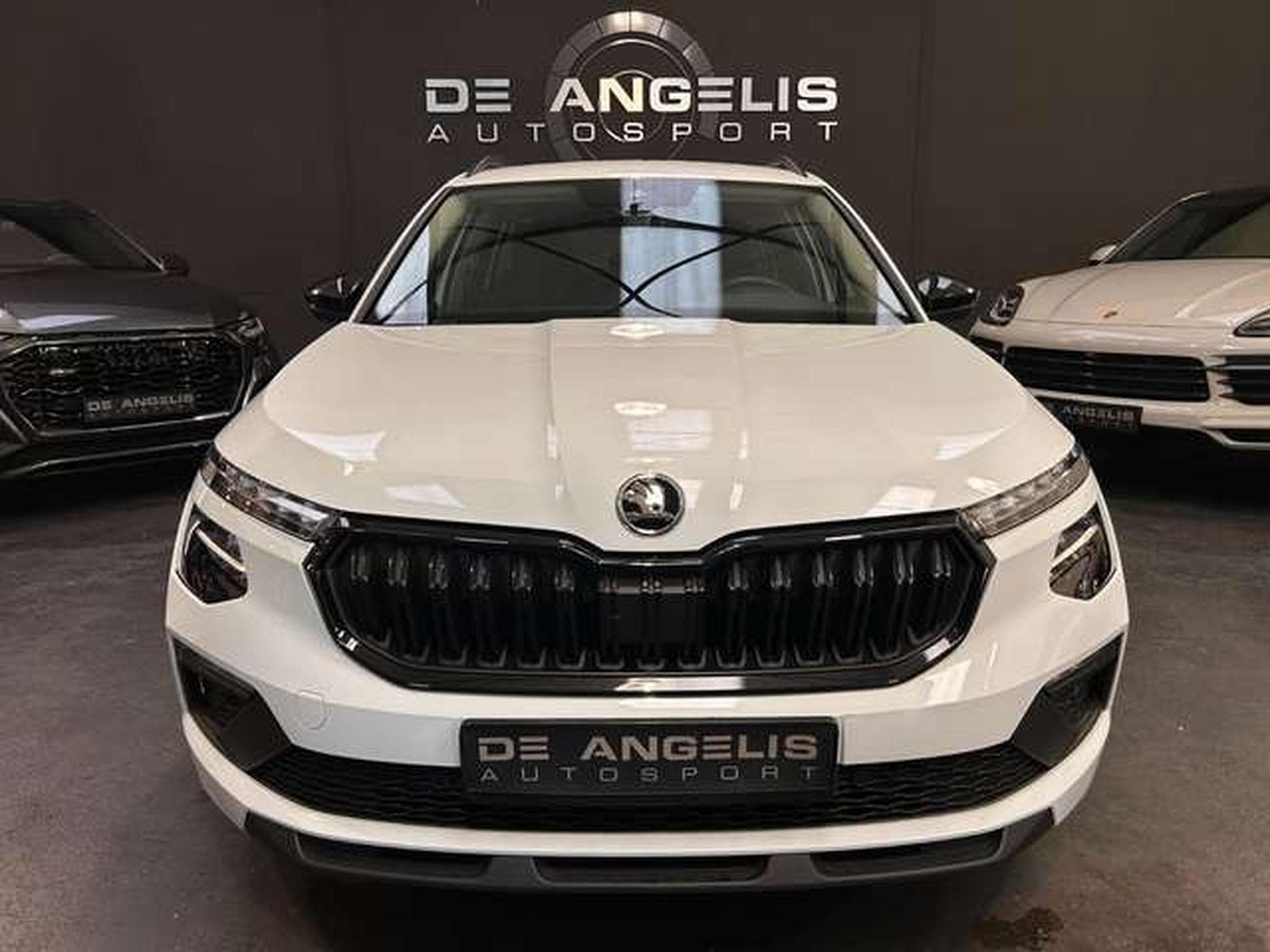 Skoda Kamiq 1.0 TSI 116 EDITION PACK BLACK (2025) - Photo 4