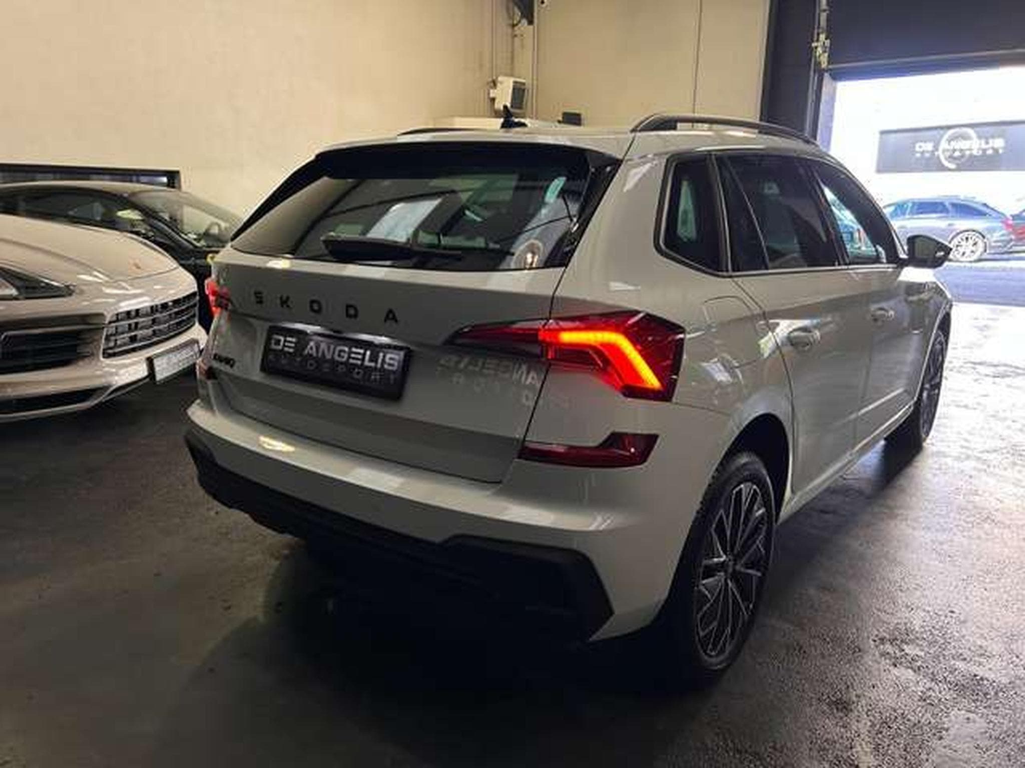 Skoda Kamiq 1.0 TSI 116 EDITION PACK BLACK (2025) - Photo 5