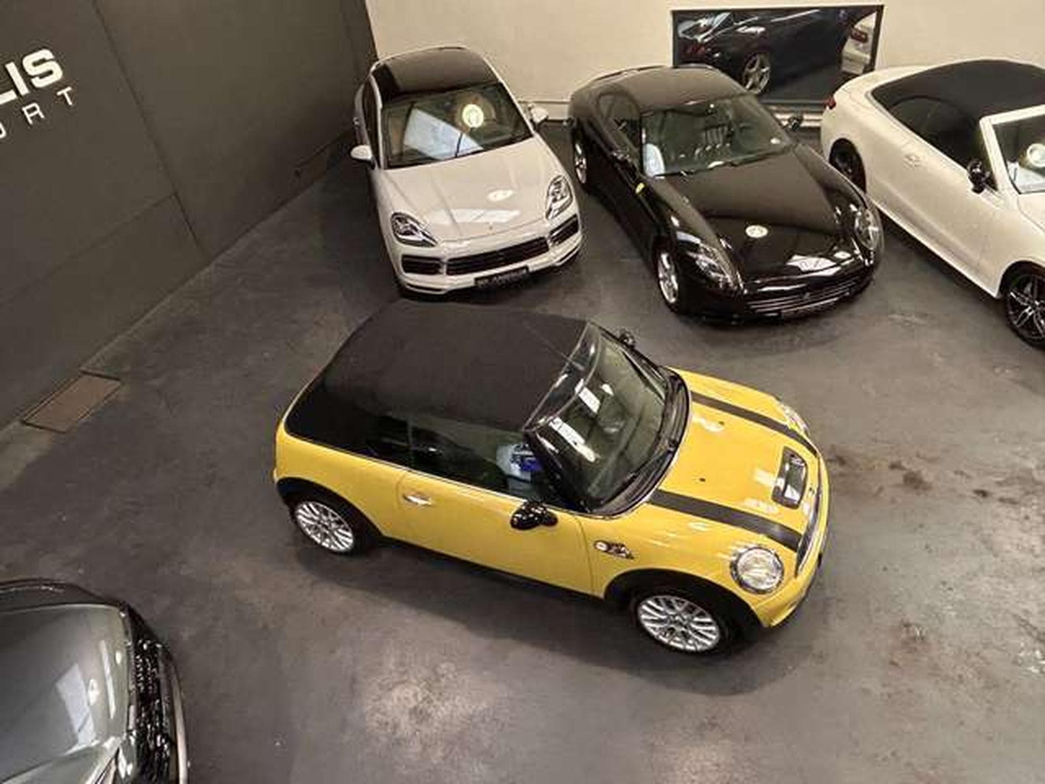 MINI Cooper Cooper S (2009) - Photo 2