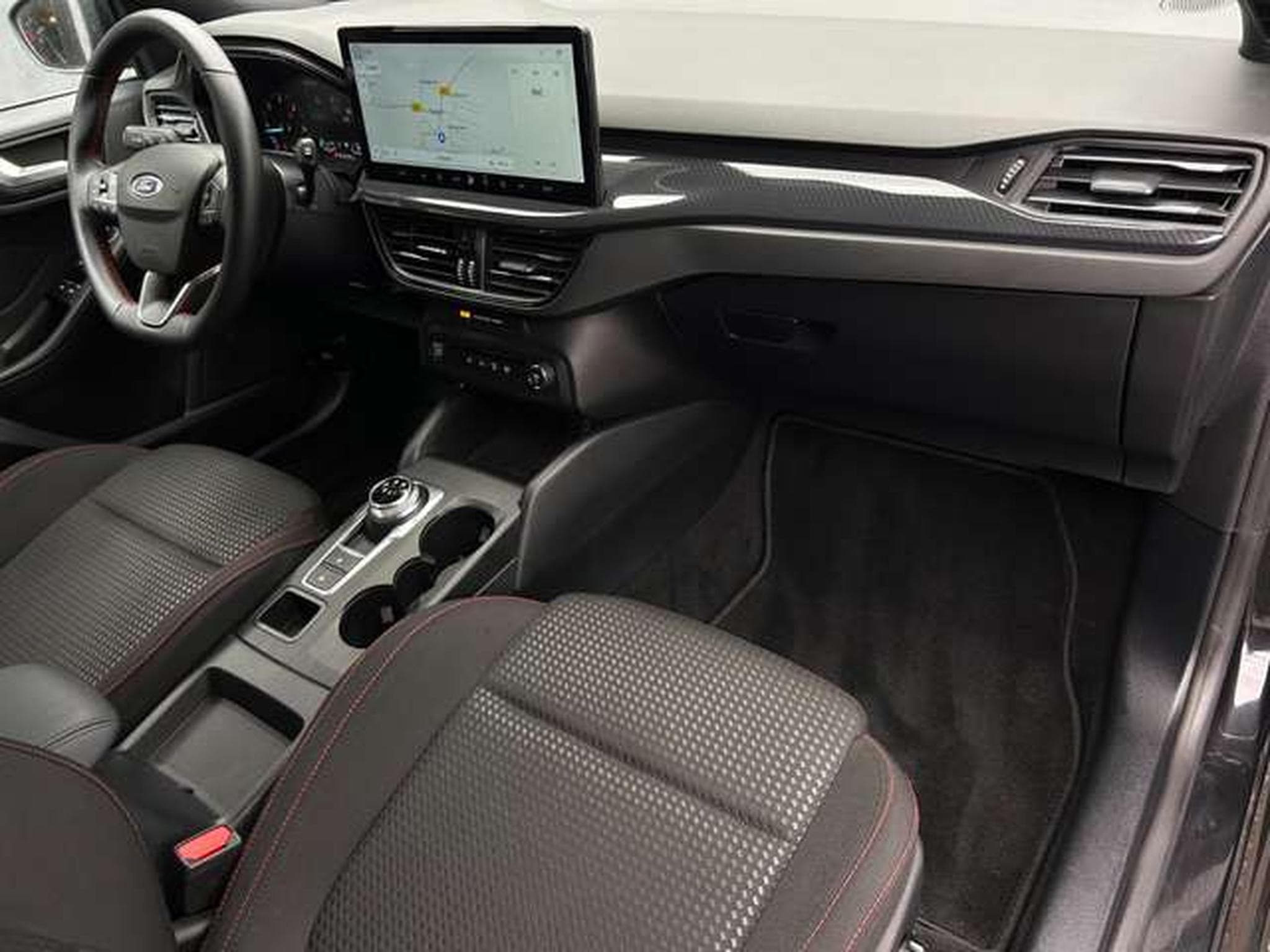 Ford Focus 1.5  115 ST-LINE X (2025) - Photo 15