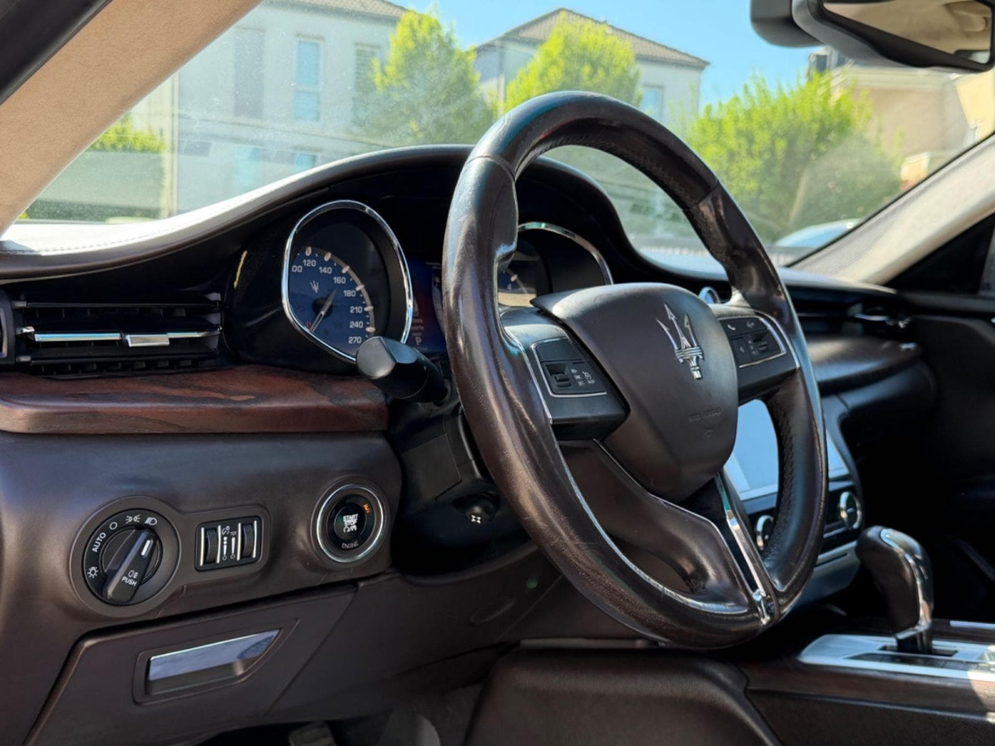 Maserati Quattroporte Diesel (2014) - Photo 12
