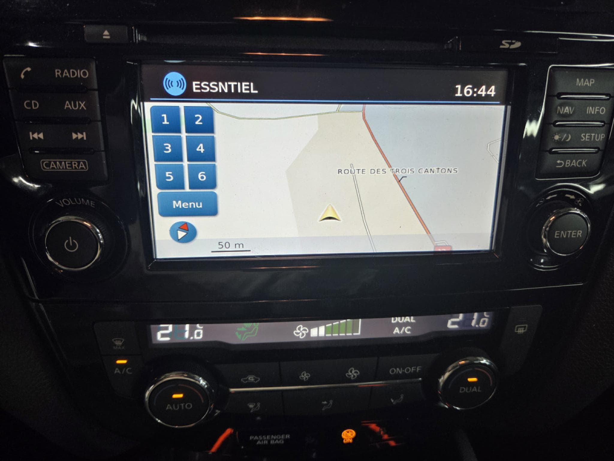 Nissan Qashqai 1.6 Dci 130 CV All-Mode 4x4-i (Garantie 12 Mois) (2017) - Photo 17