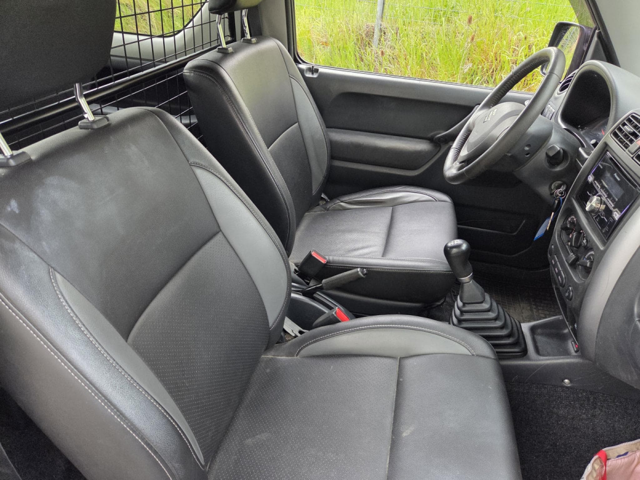Suzuki Jimny 1.3 VVT 86 CV 4WD 4 Places Garantie 12 Mois (2016) - Photo 10
