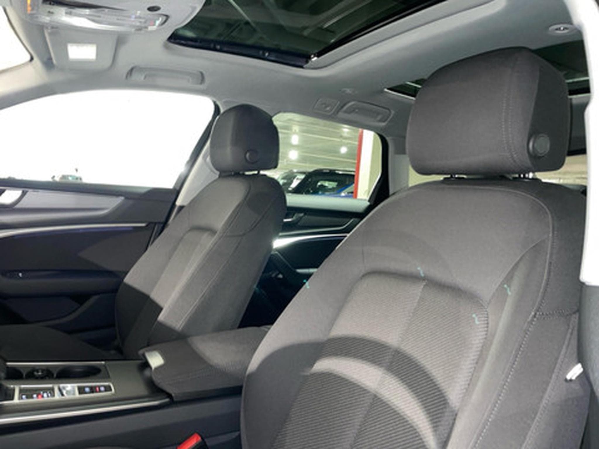 Audi A6 Avant 2.0 TDI AVANT S-Tronic (2023) - Foto 13