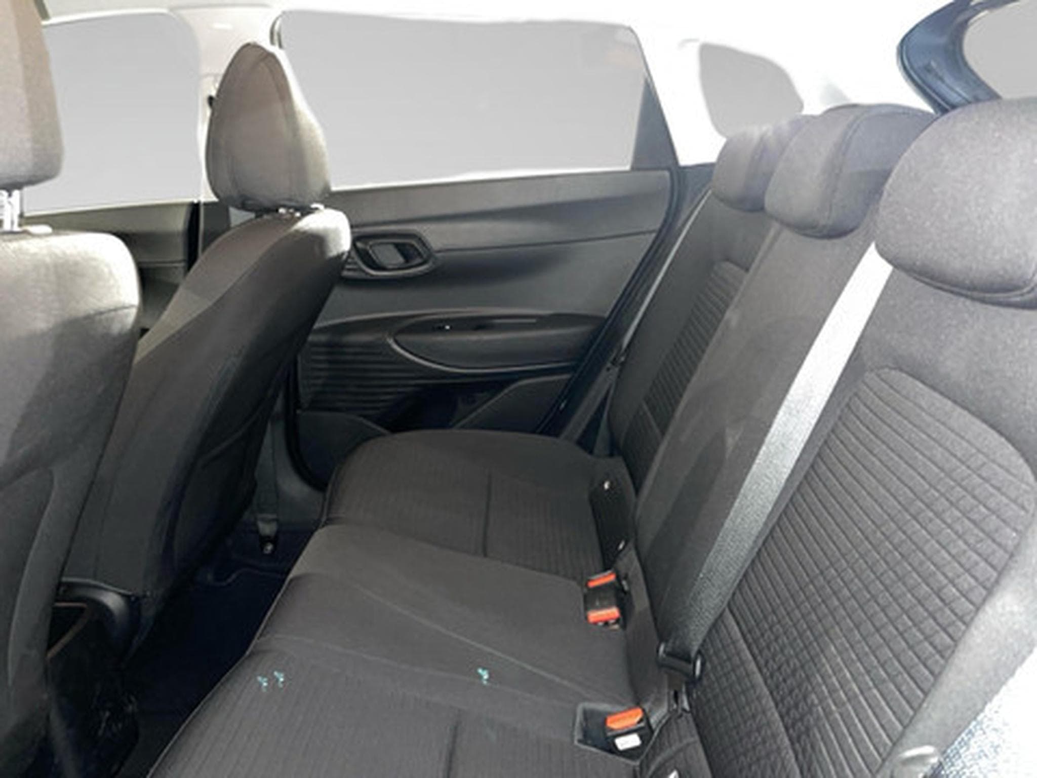 Hyundai i20 1.0 T-GDi 48V 74kW Techno (2022) - Foto 11