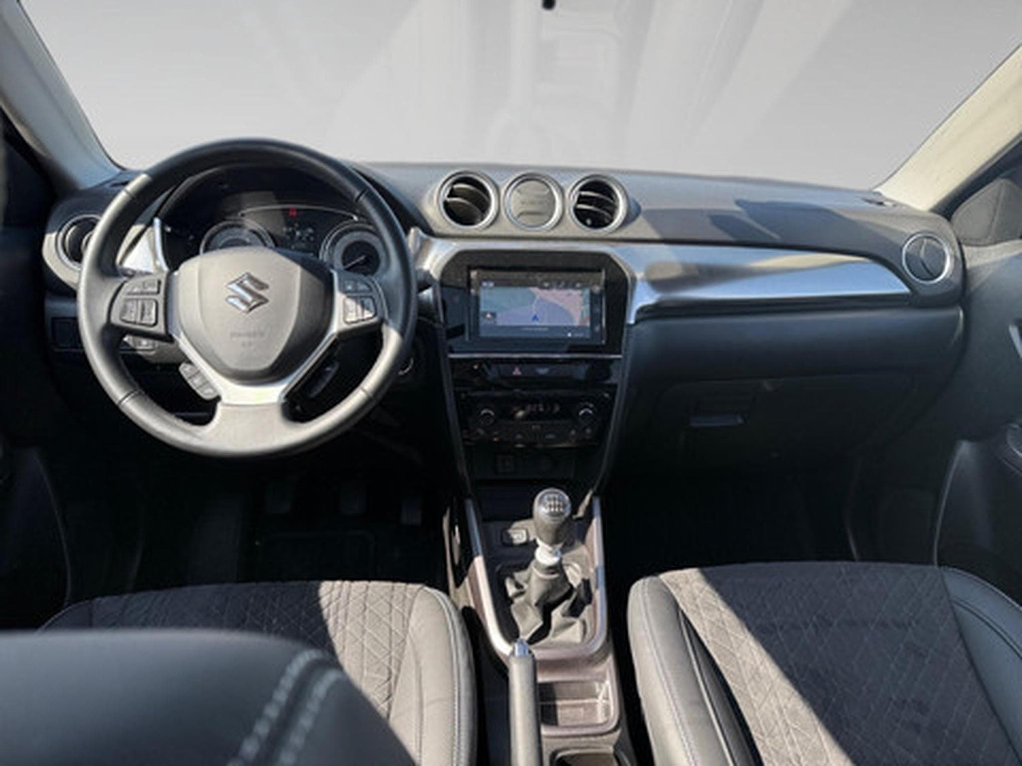Suzuki Vitara 1.4 GLX (2024) - Foto 18