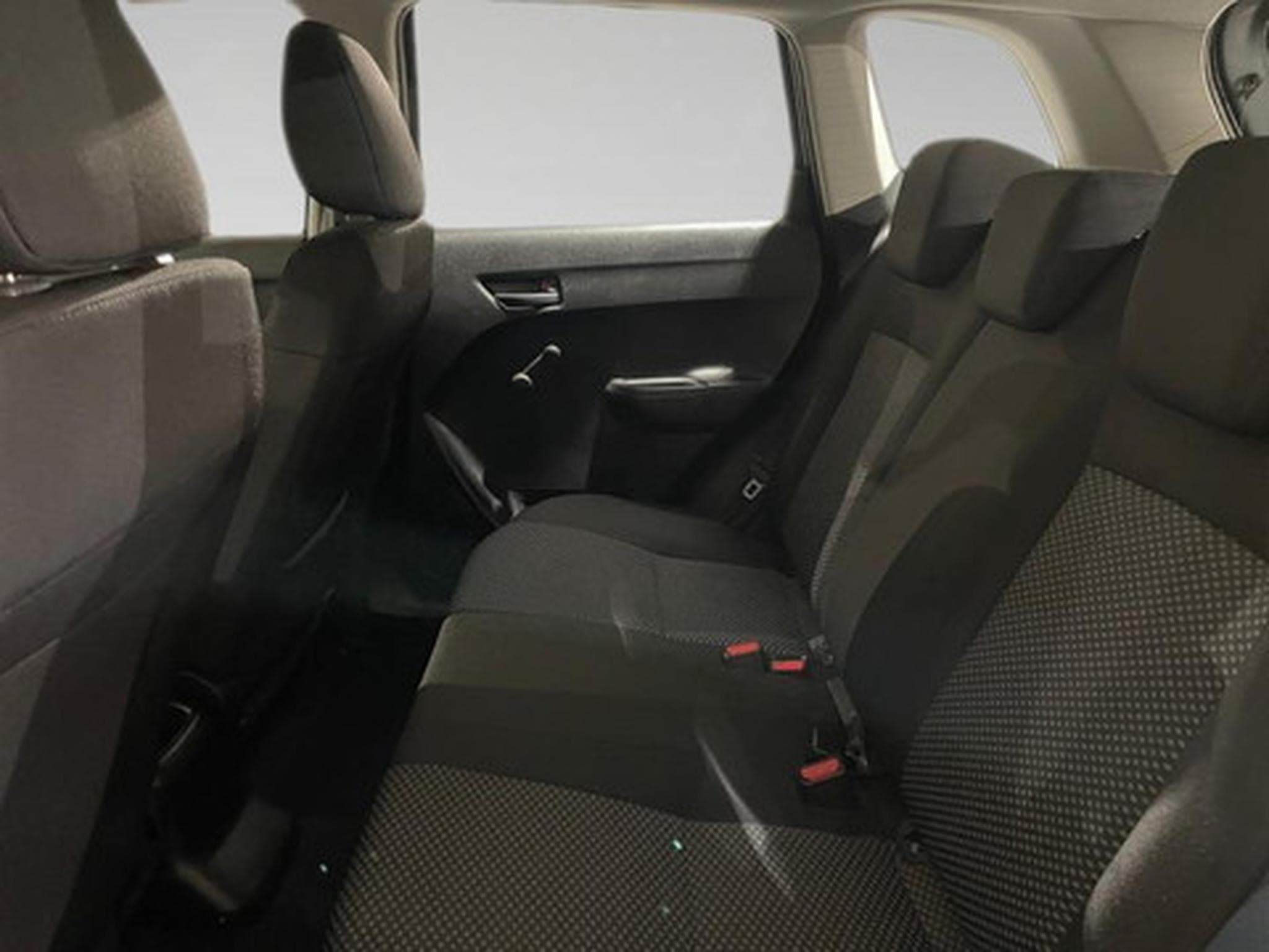 Suzuki Grand Vitara 1.6 Luxe (2019) - Foto 11