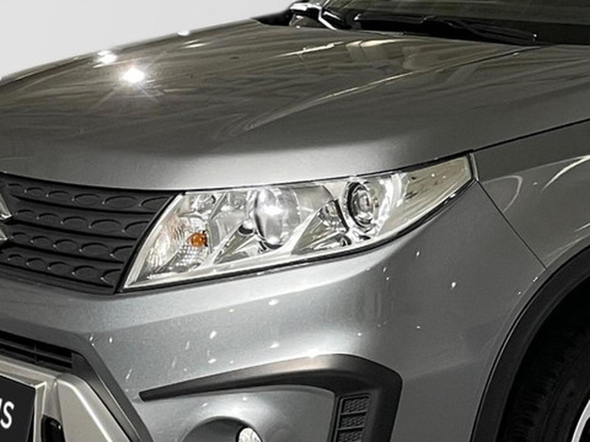 Suzuki Grand Vitara 1.6 Luxe (2019) - Foto 21