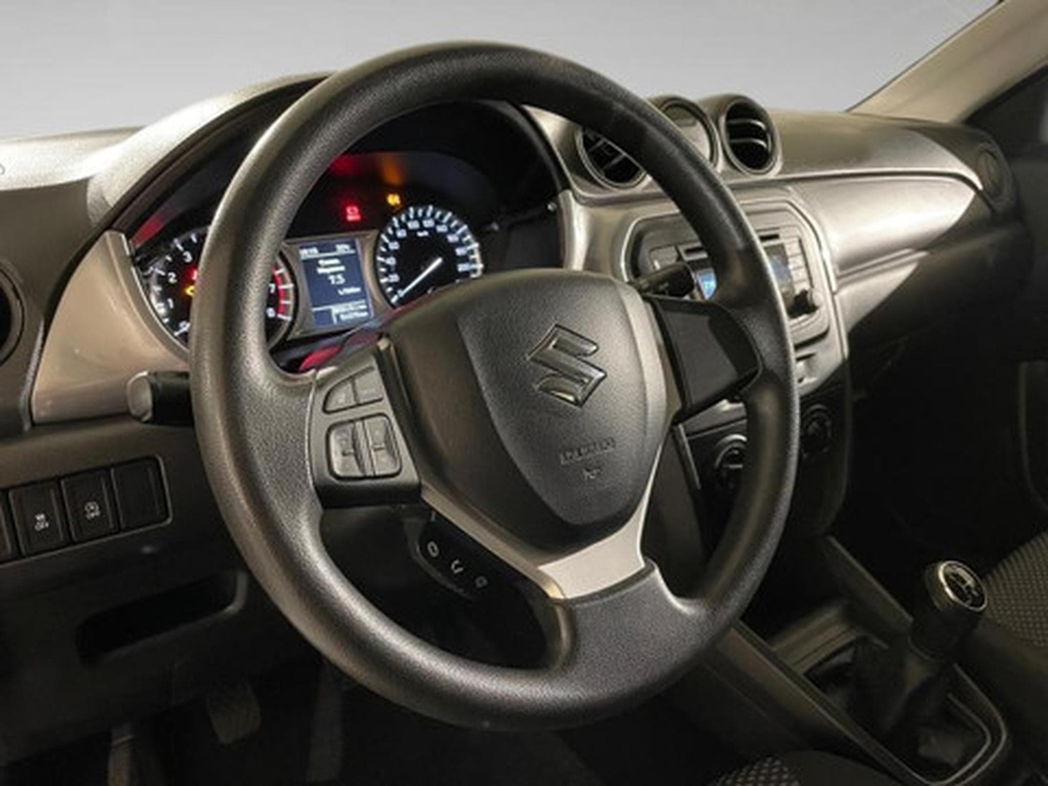 Suzuki Grand Vitara 1.6 Luxe (2019) - Foto 8