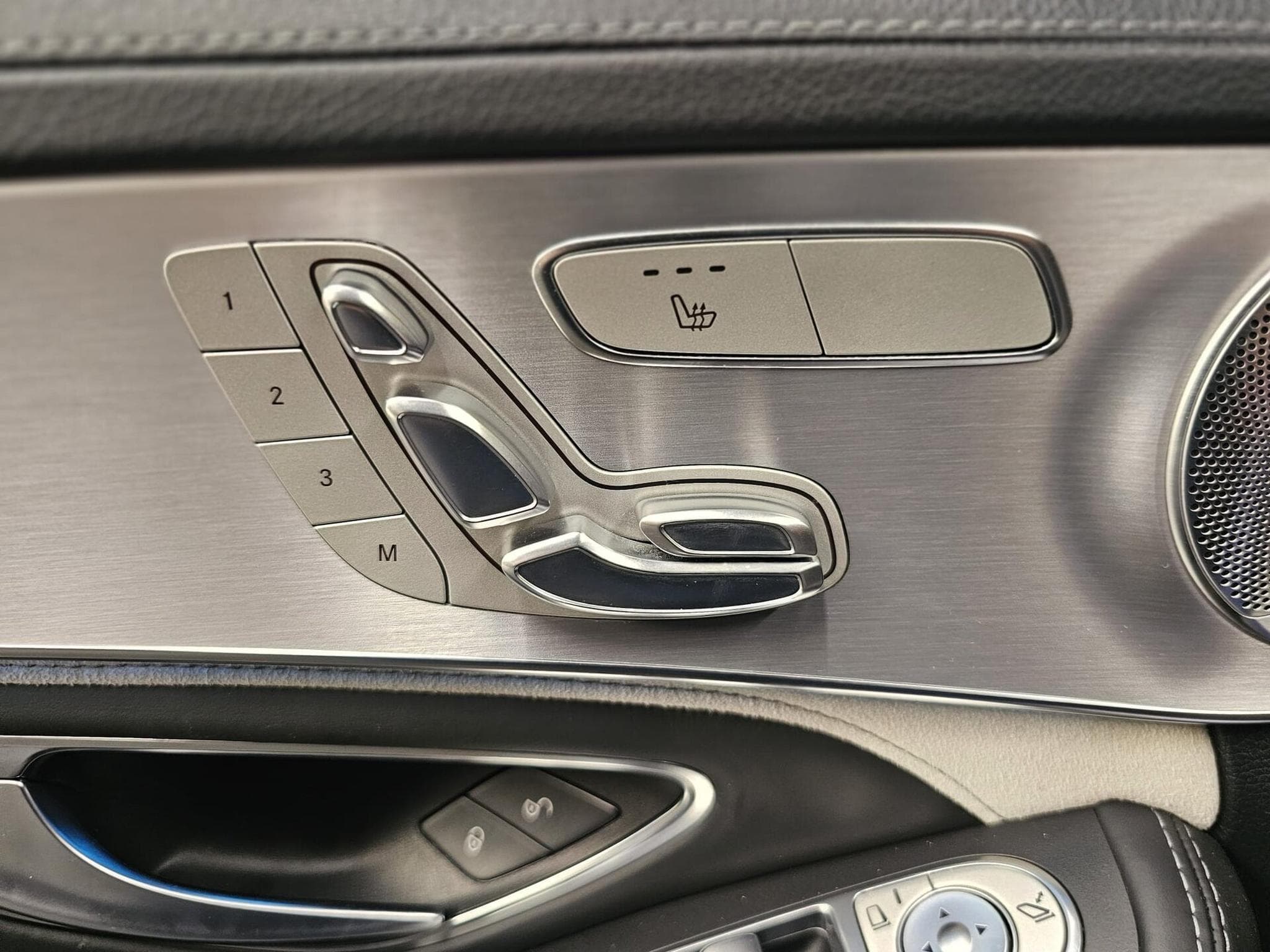 Mercedes C 63 AMG S (2014) - Photo 13