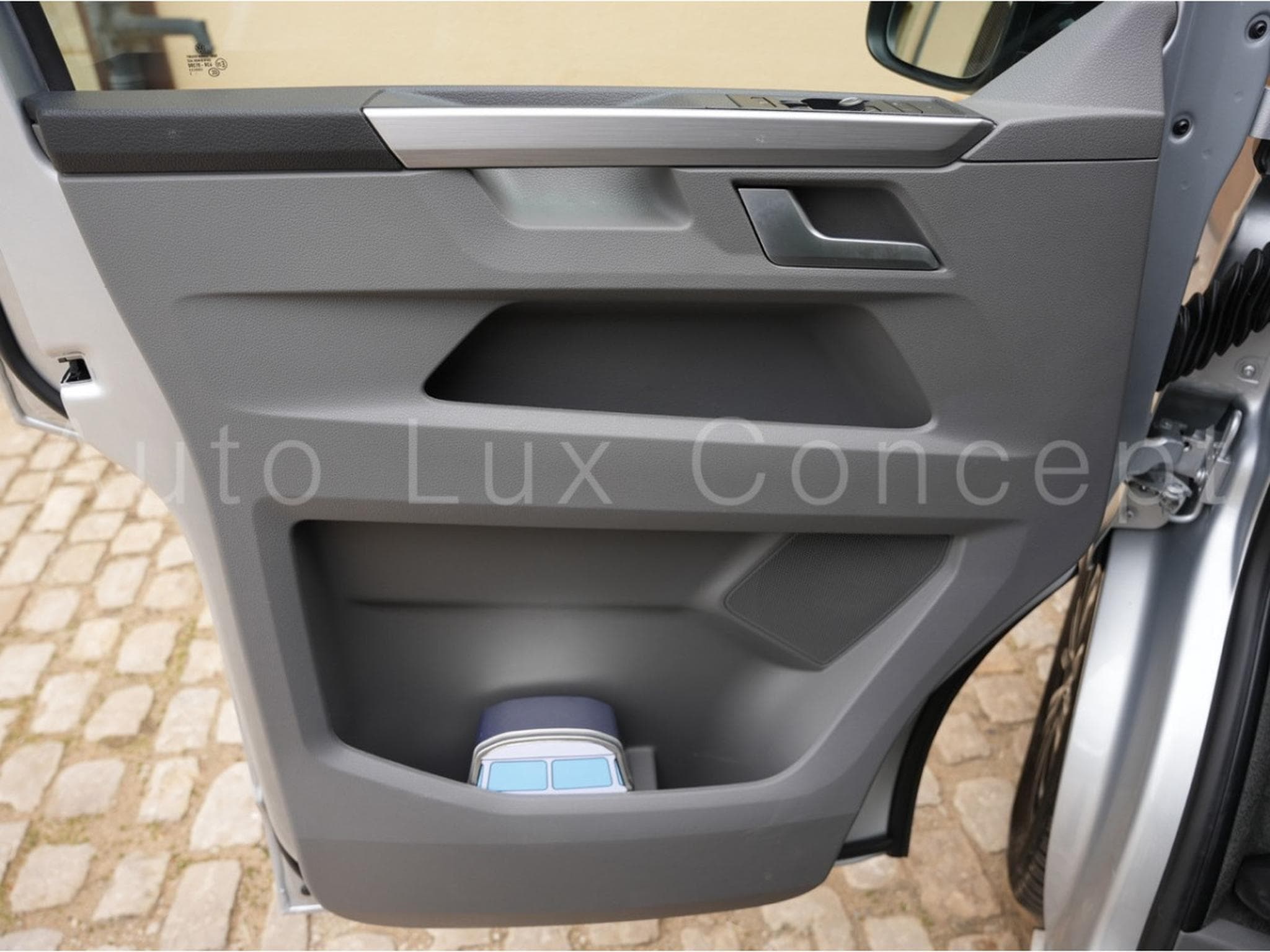 VW T6.1 Coast Edition 2.0 TDI 150 DSG7 (2023) - Photo 26
