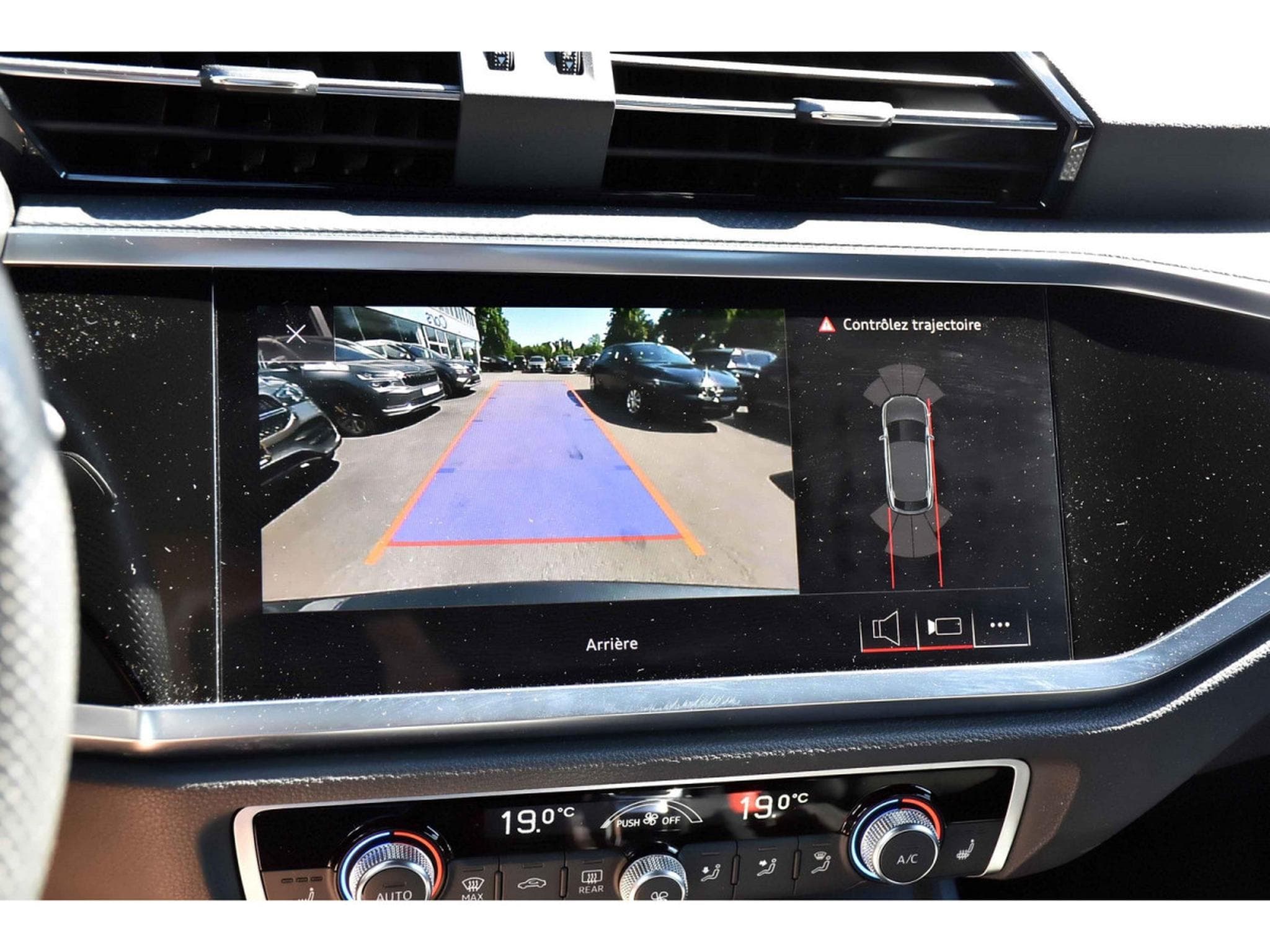 Audi Q3 Sportback 45 TFSI Quattro S-Line S-Tronic LANE SIDE KEYLESS (2019) - Foto 16