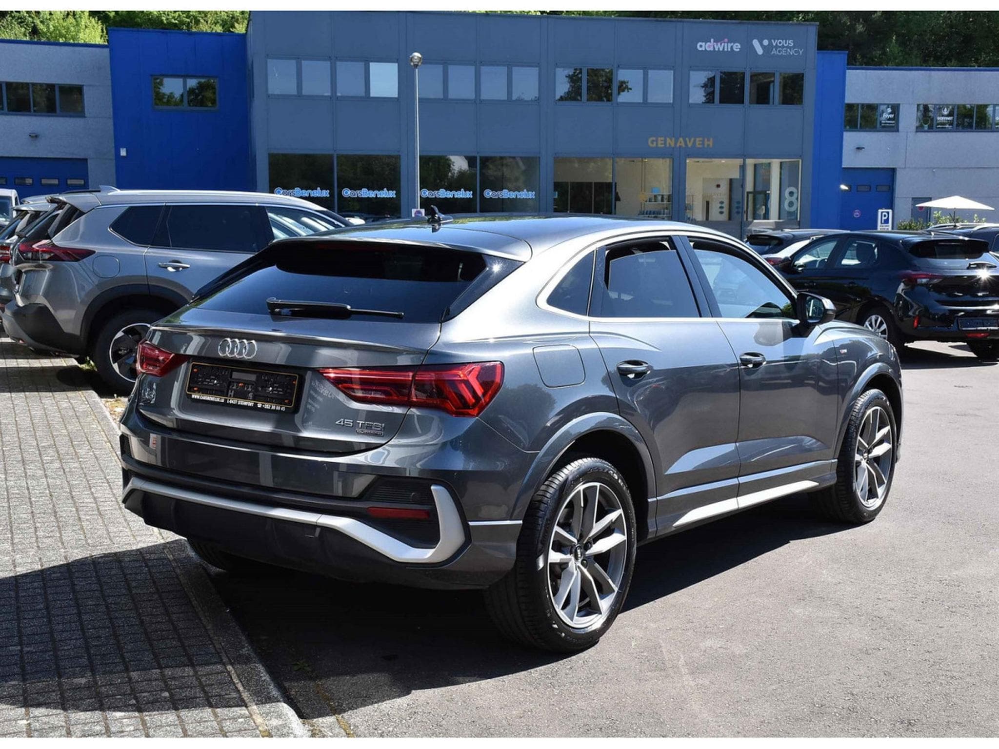 Audi Q3 Sportback 45 TFSI Quattro S-Line S-Tronic LANE SIDE KEYLESS (2019) - Foto 4