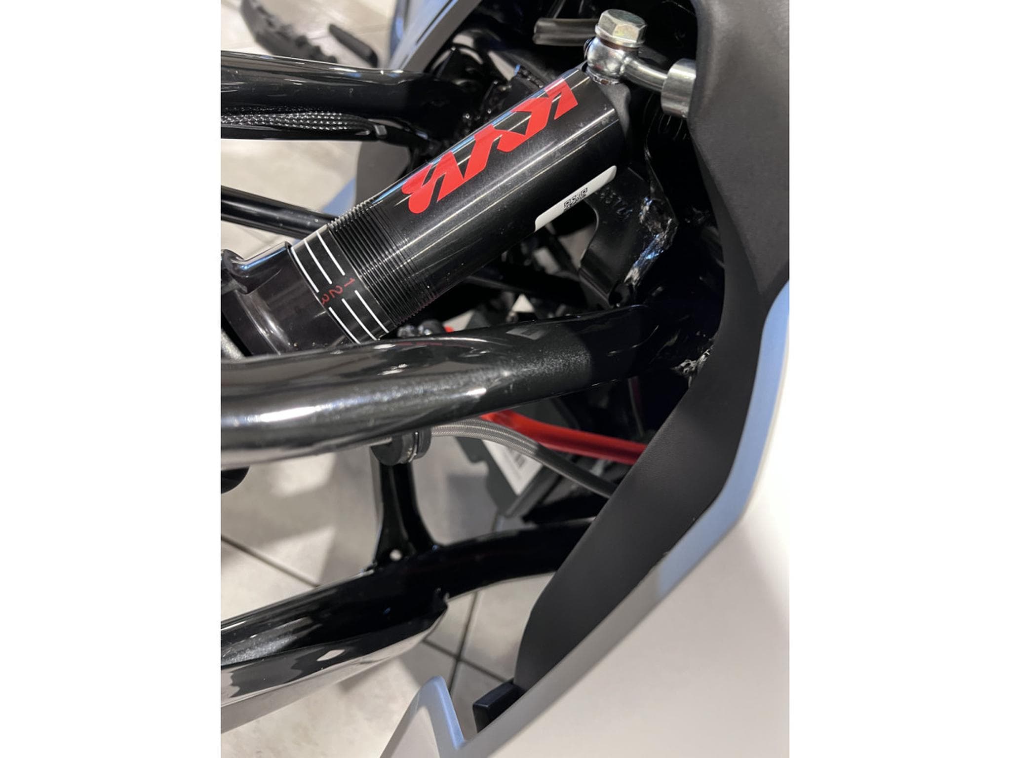 BRP Can-Am Ryker Rally 900 Full accessoires (2026) - Photo 8