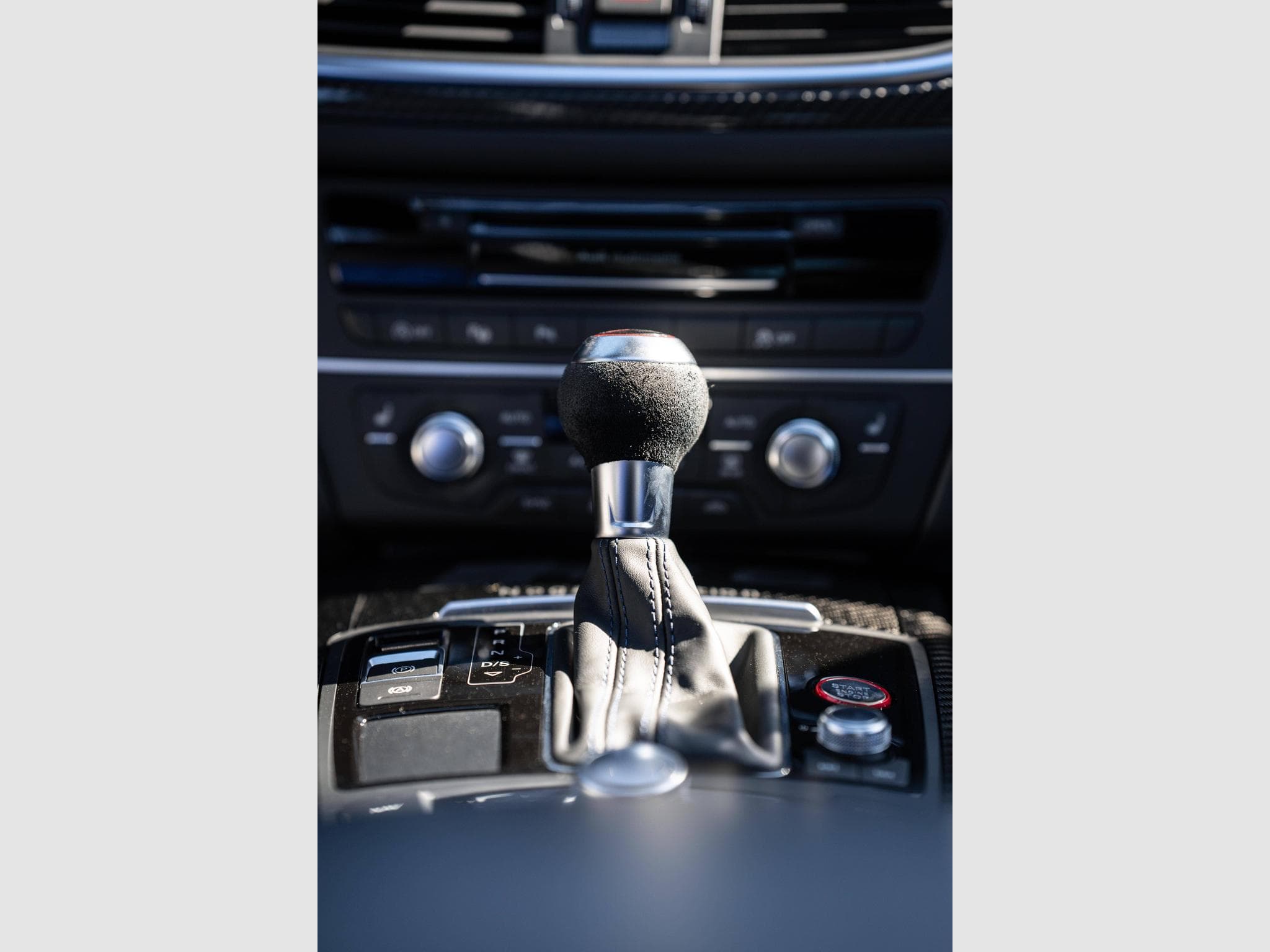 Audi RS6 Nogaro Edition 1/150 – Akrapovic – Céramique – B&O – 1ère ma (2018) - Photo 33