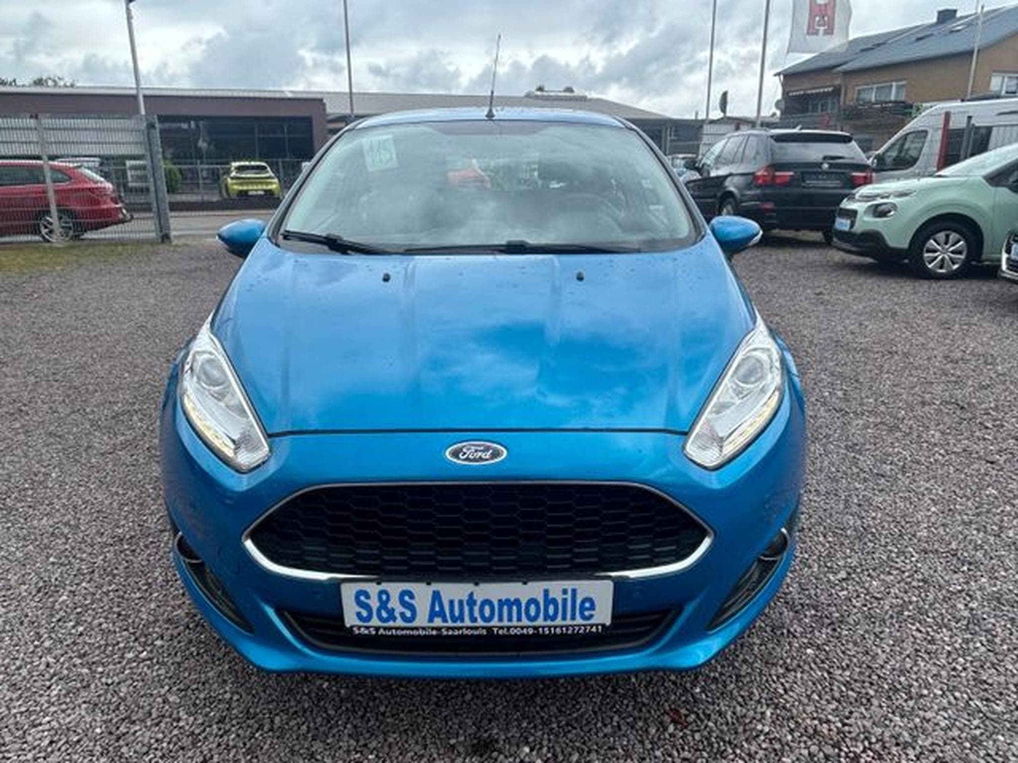 Ford Fiesta Fiesta Celebration *SHZ*LED*MFL*2.Hand*Euro6* (2016) - Photo 2