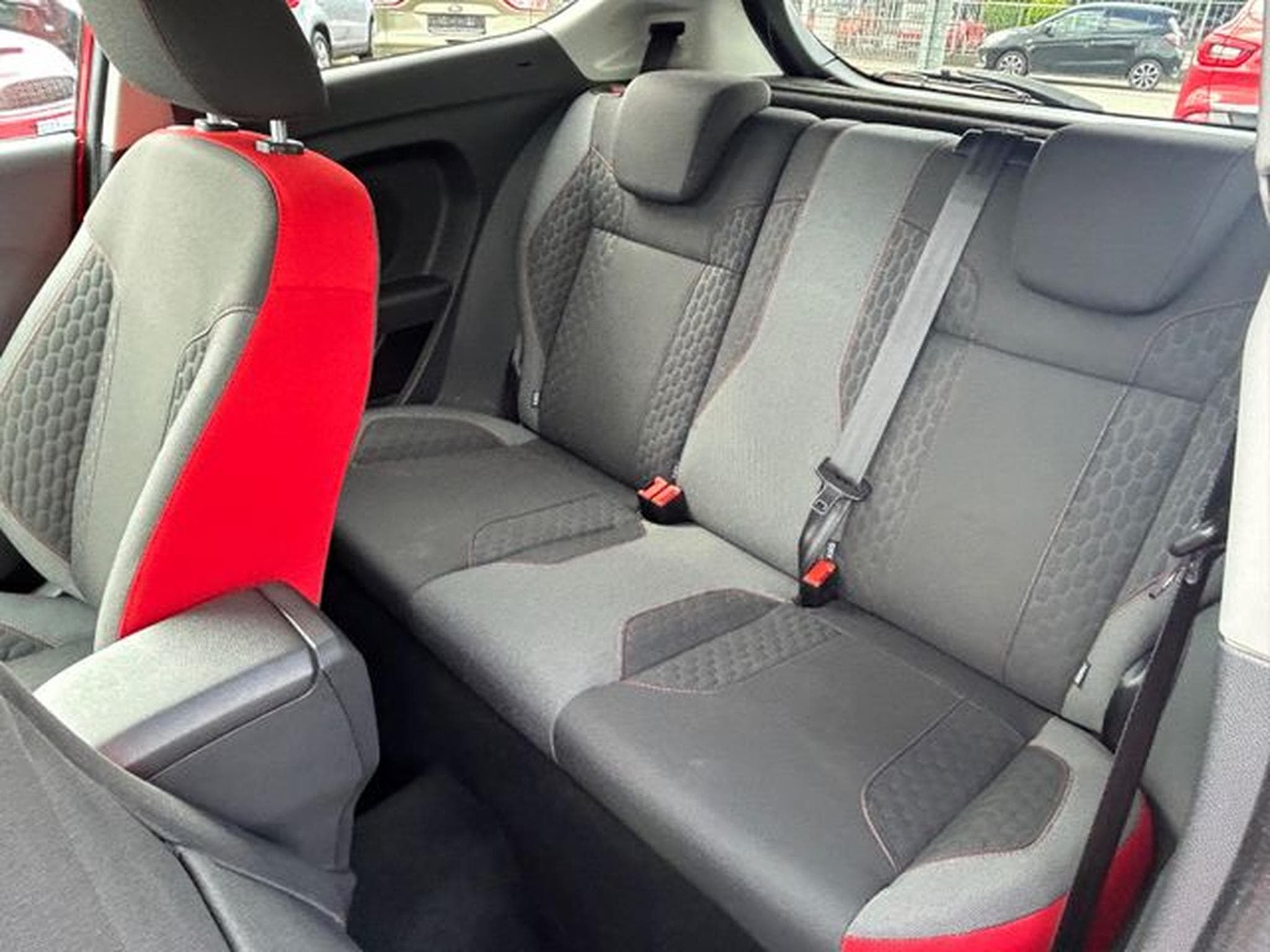 Ford Fiesta Fiesta Sport *SHZ*Zahnriemen gewechselt*Euro5* (2013) - Photo 8