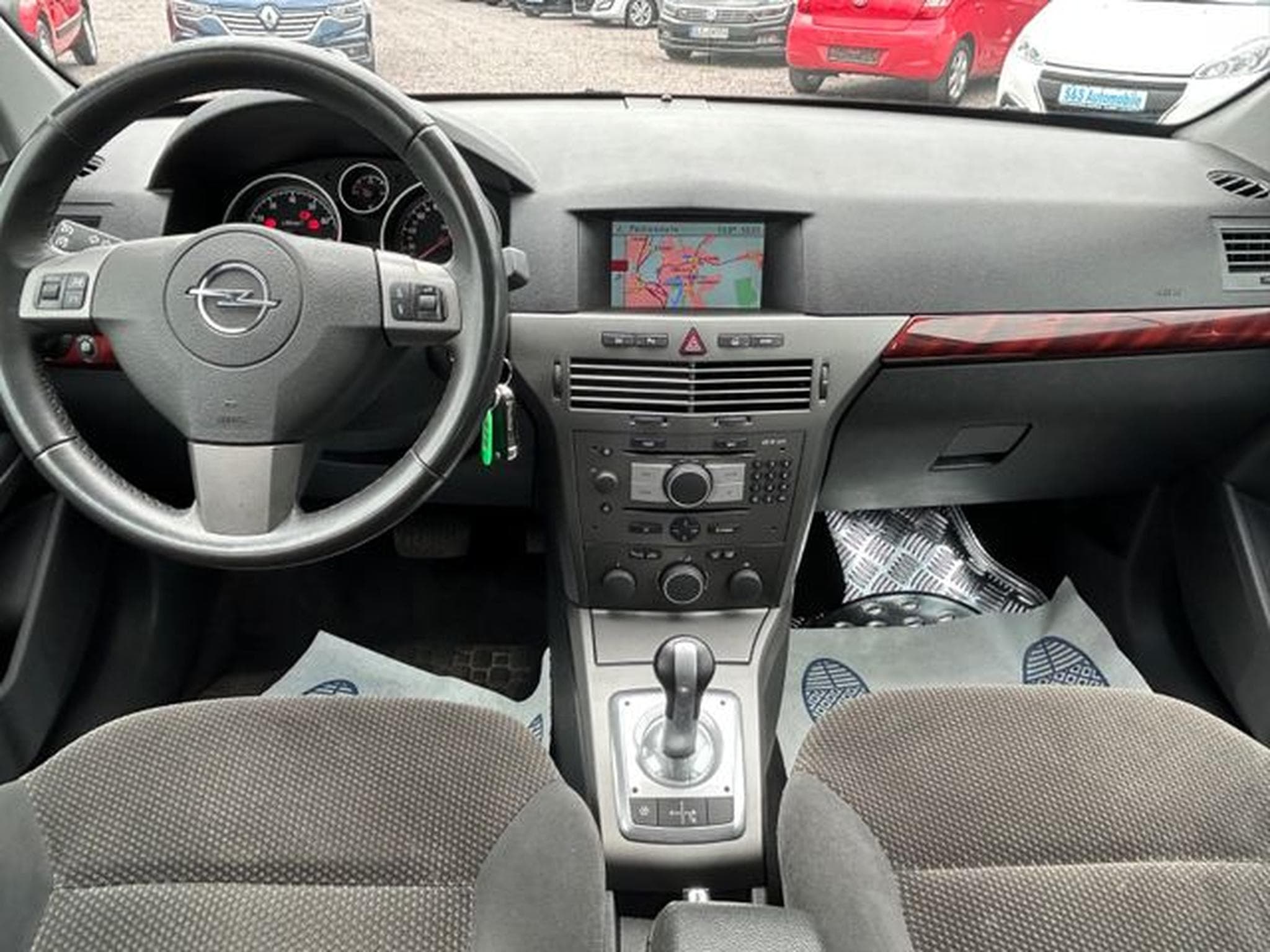 Opel Astra Astra 1.6 *Automatik*Navi*PDC*TÜV Neu* (2005) - Photo 10