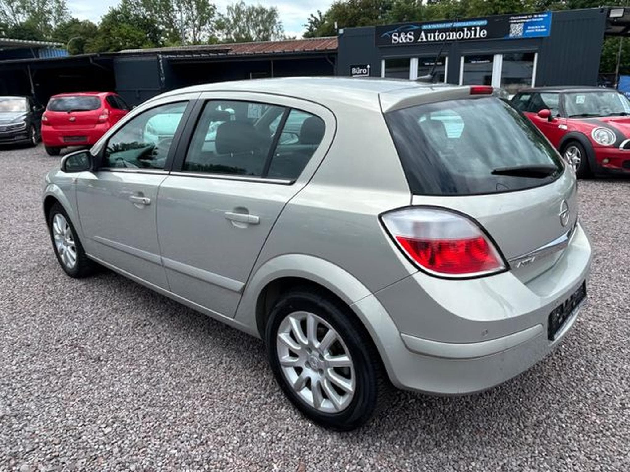 Opel Astra Astra 1.6 *Automatik*Navi*PDC*TÜV Neu* (2005) - Photo 6