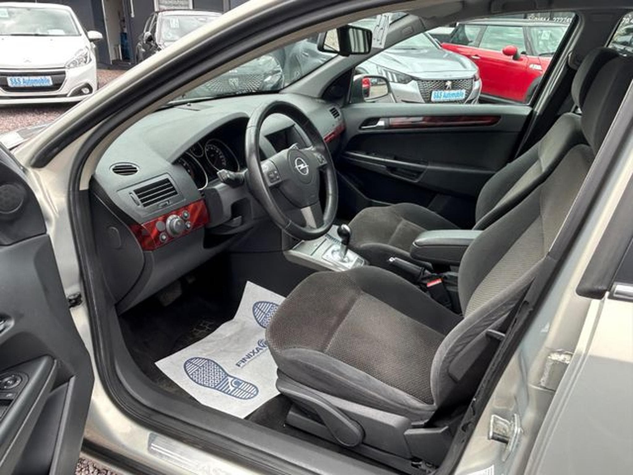Opel Astra Astra 1.6 *Automatik*Navi*PDC*TÜV Neu* (2005) - Photo 7