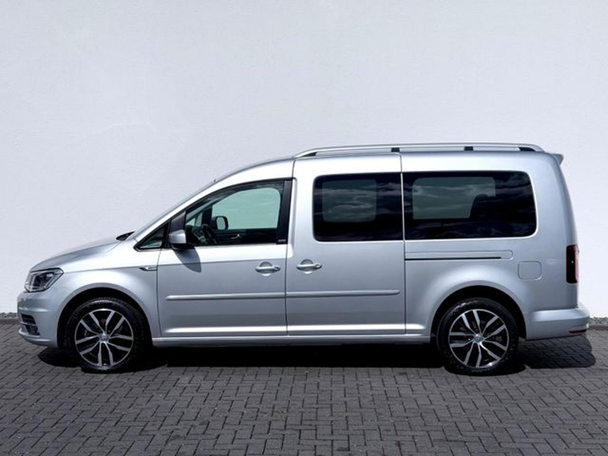 VW Caddy Caddy Maxi 2.0 TDI/LED/ACC/CAM/7.SITZER/GARANTIE (2016) - Photo 8