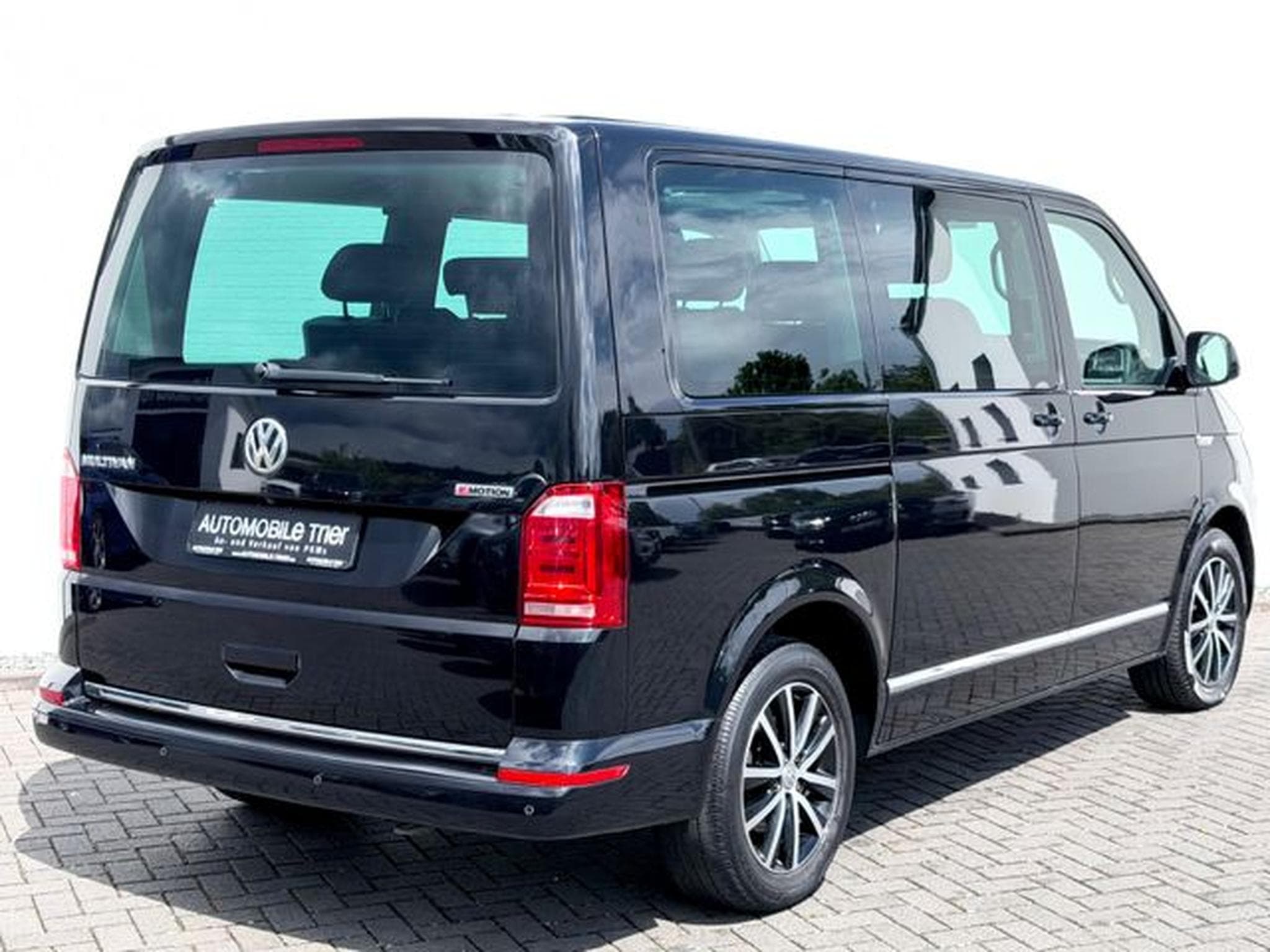 VW T6.1 T6 Multivan 2.0 TDI DSG 4Motion (2019) - Photo 5
