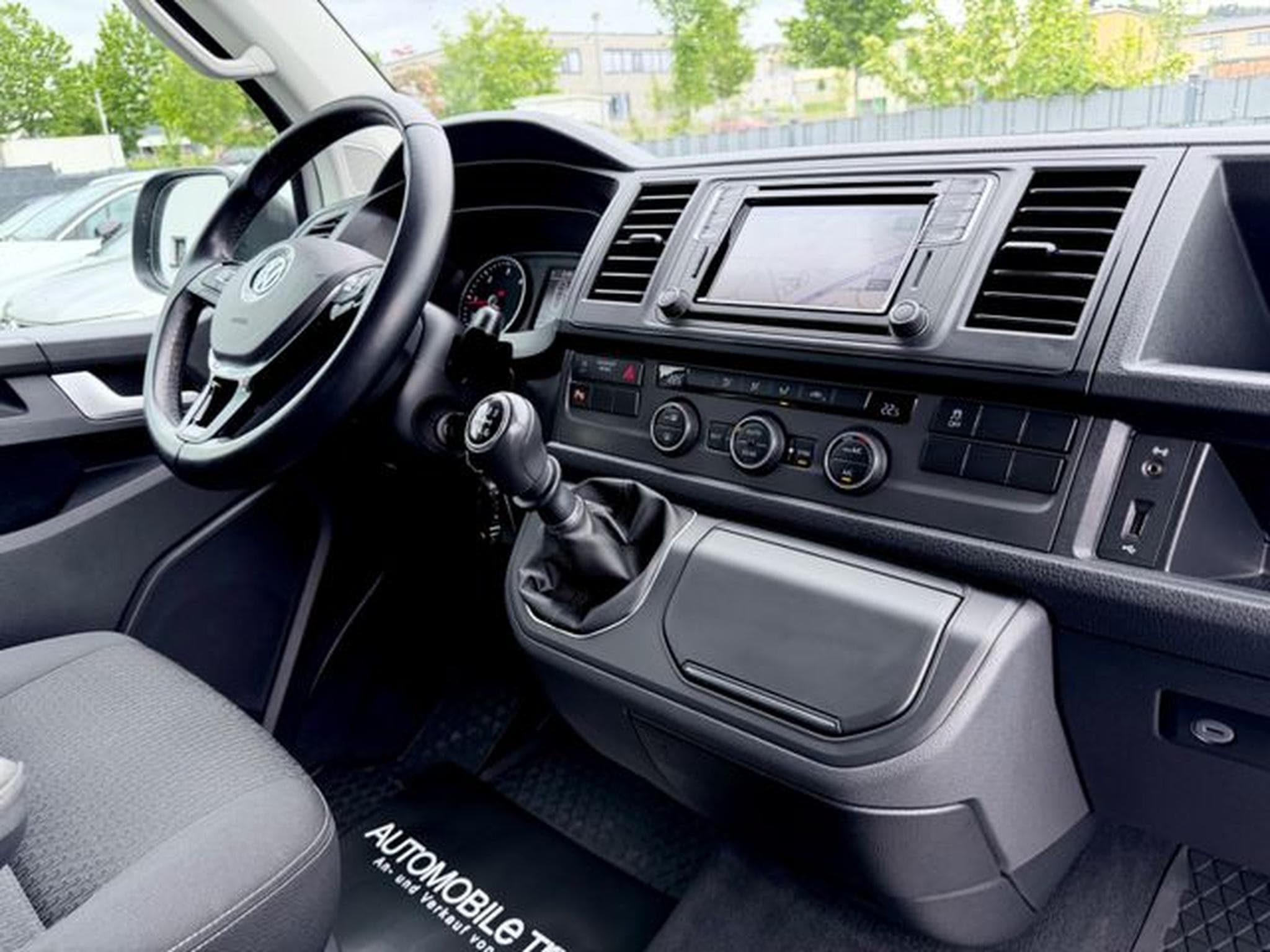 VW T6.1 T6 Multivan 2.0 TDI /NAVI/LED/CAM/GARANTIE/ (2019) - Photo 12