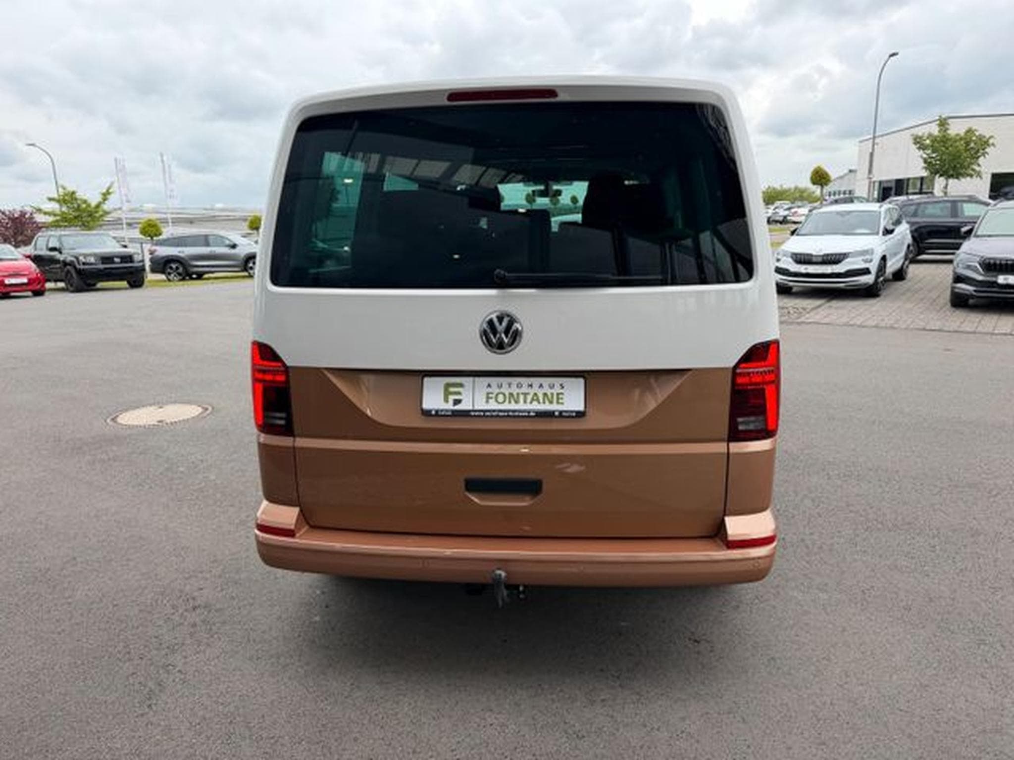 VW T6.1 T6.1 Multivan Bulli 7-Sitze AHK LED Kamera ACC (2022) - Photo 6