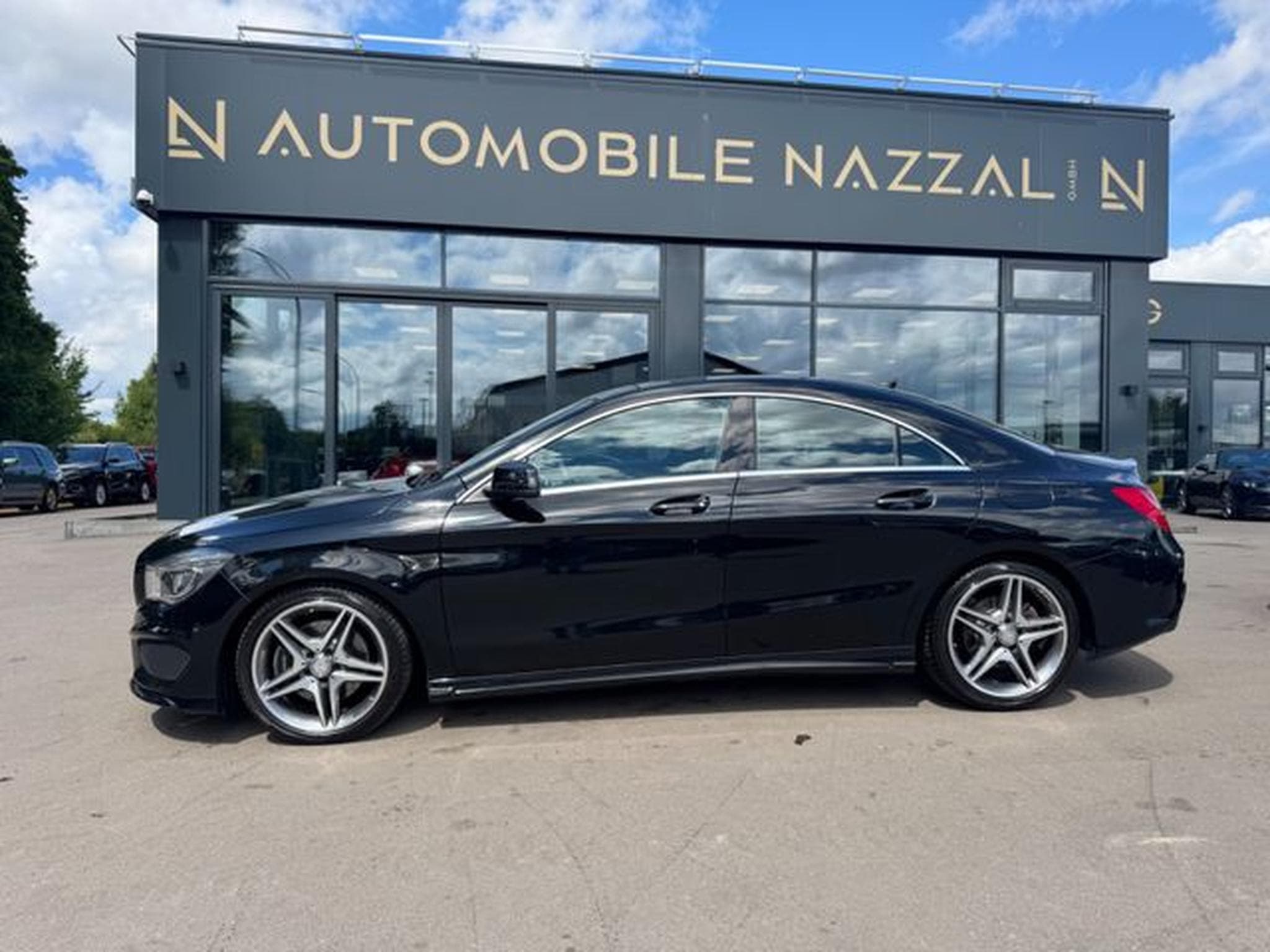 Mercedes CLA 250 CLA 250 *AMG-LINE*BI-XENON*R-KAMERA* (2015) - Photo 13
