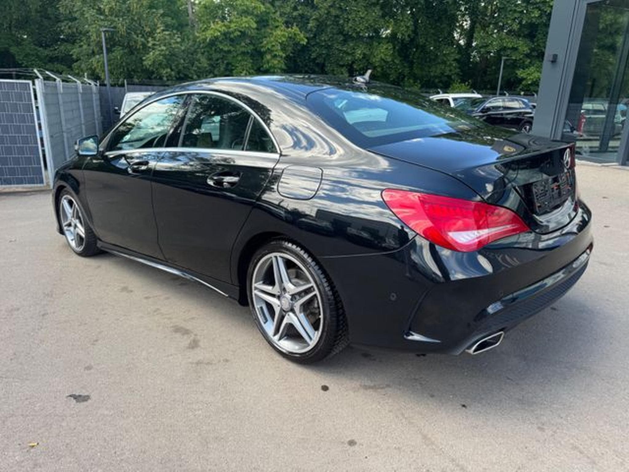 Mercedes CLA 250 CLA 250 *AMG-LINE*BI-XENON*R-KAMERA* (2015) - Photo 8