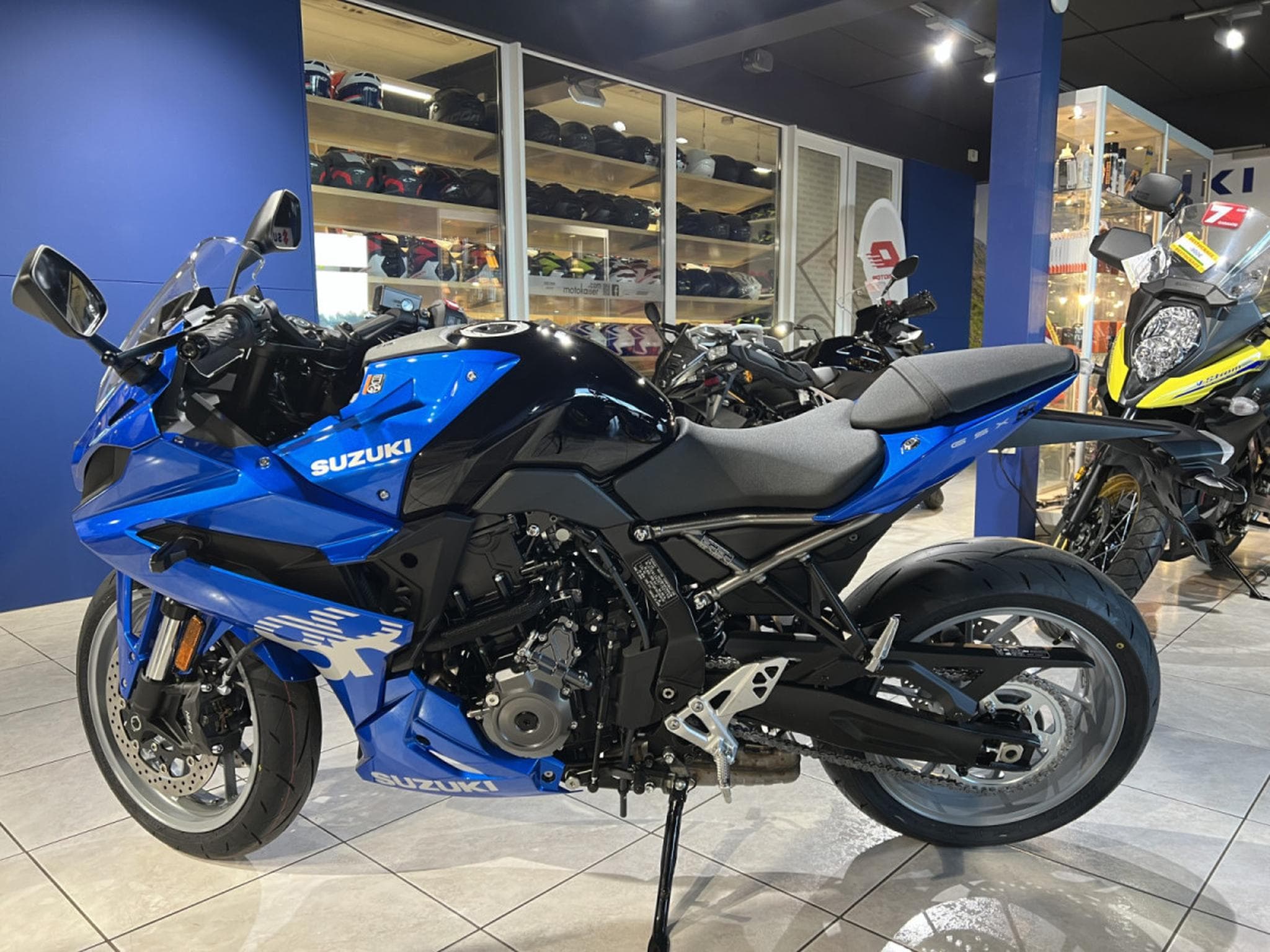 Suzuki GSX-8R (2026) - Foto 4