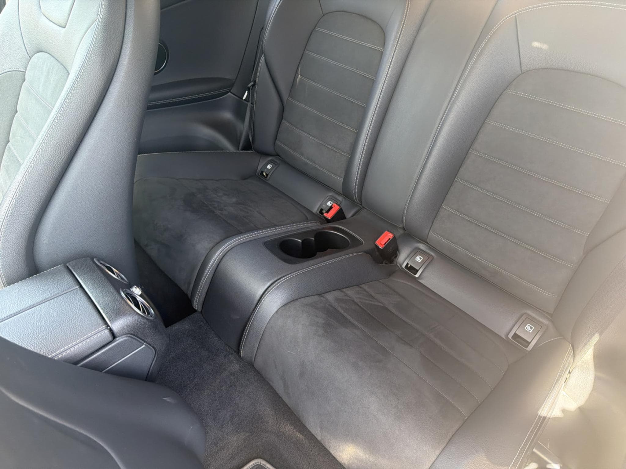Mercedes C 300 COUPE AMG 258CV AUTO (2020) - Photo 9