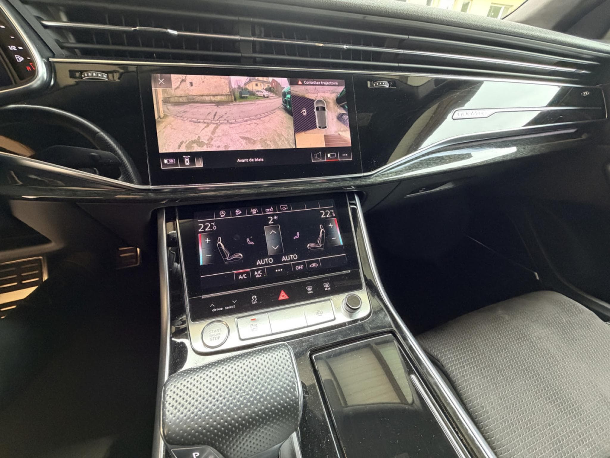 Audi Q8 50TDI Quattro Tiptronic 3xS-Line Panorama Camera 360° 286cv (2019) - Foto 15