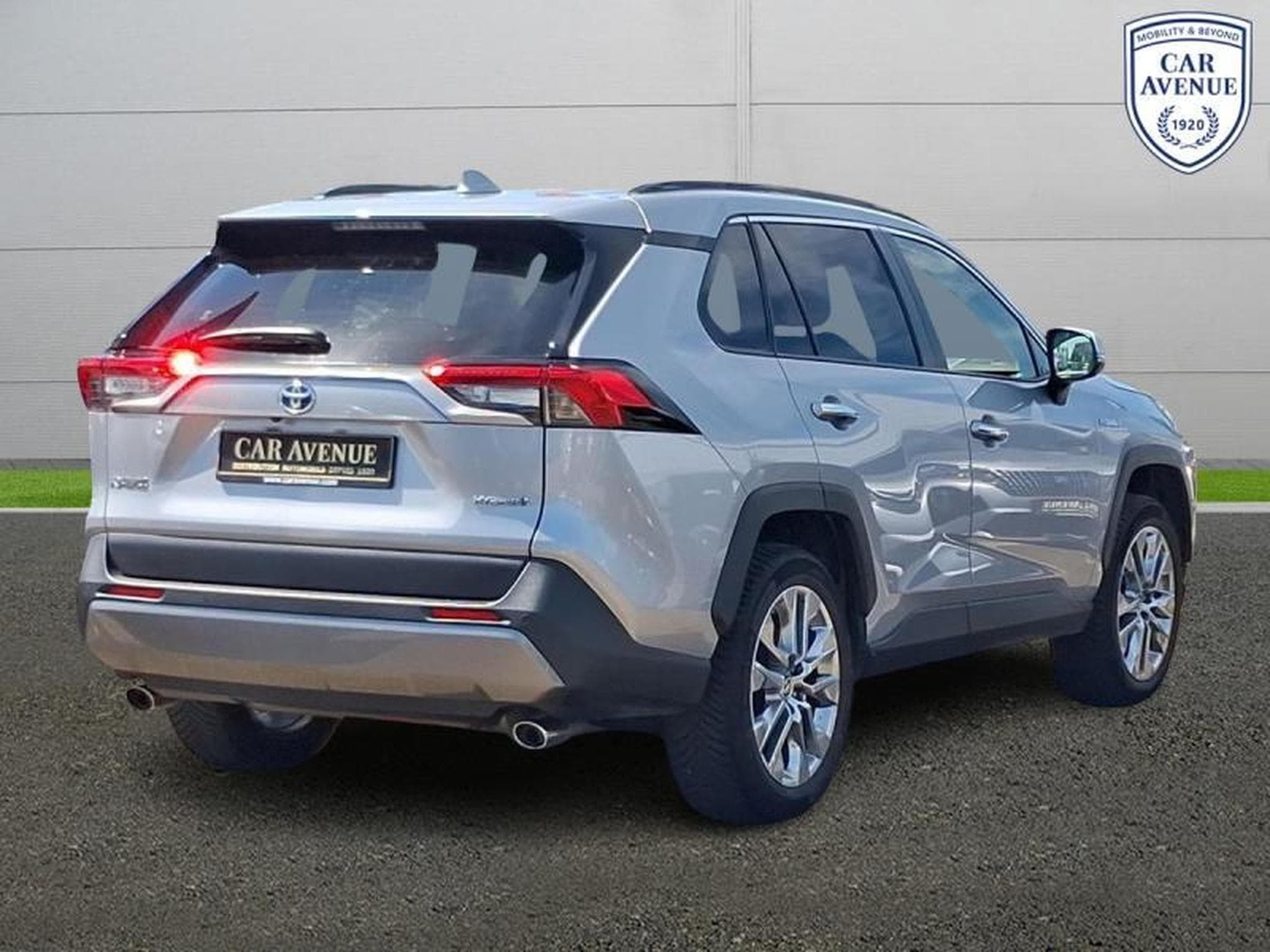 Toyota RAV 4 1 (2021) - Photo 2