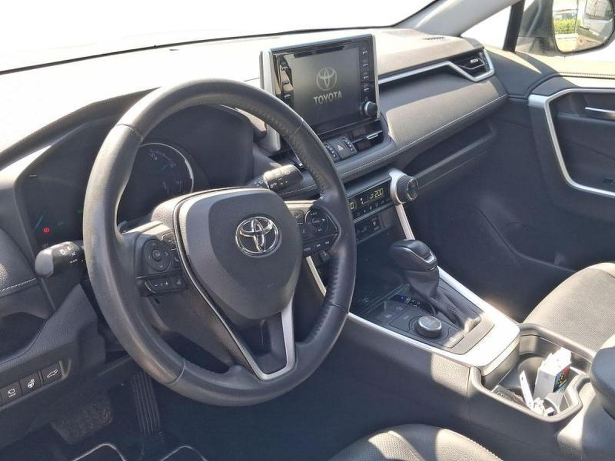Toyota RAV 4 1 (2021) - Photo 7