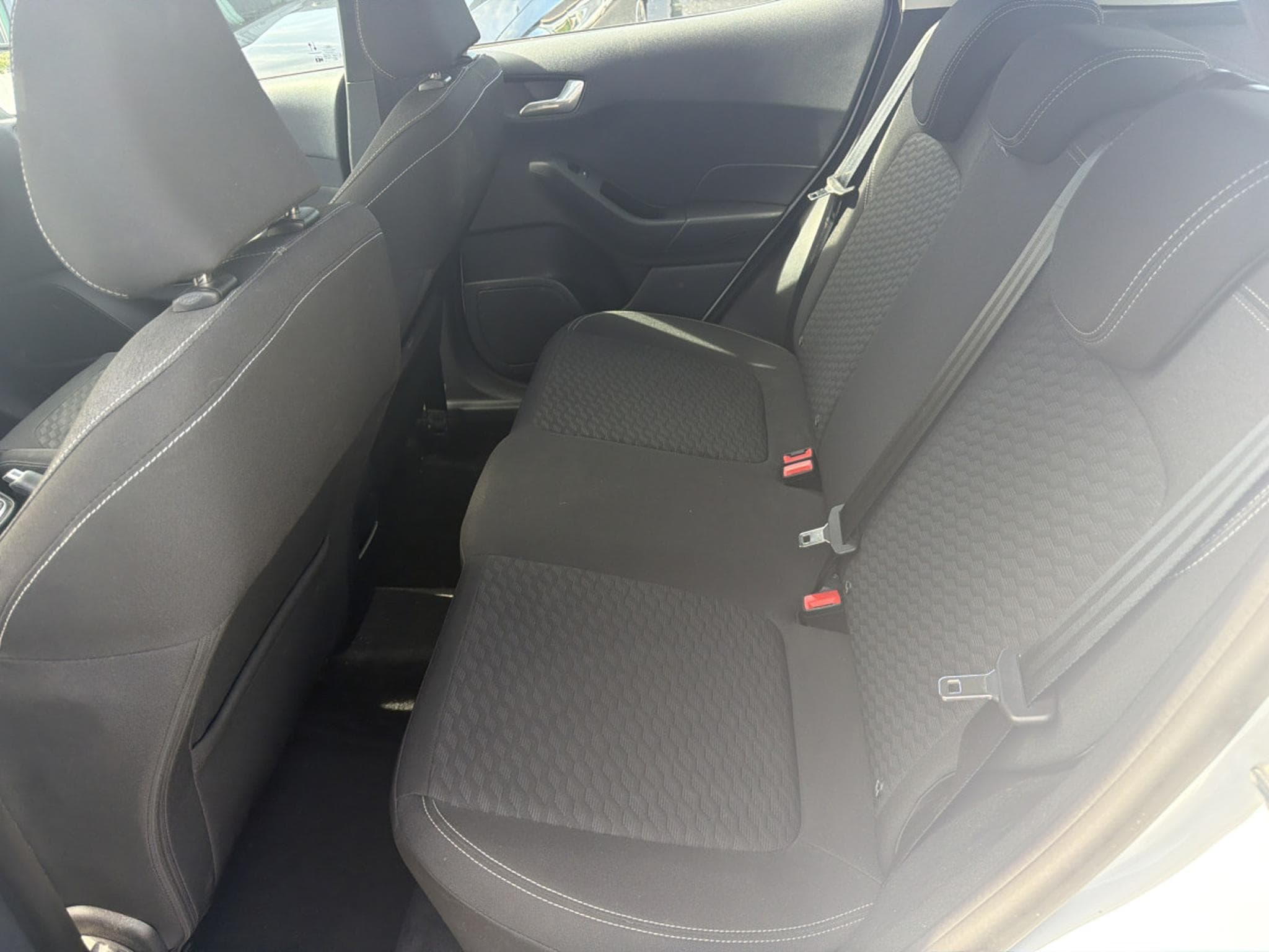 Ford Fiesta 1.0 ECOBOOST 125CV BM6 (2023) - Photo 10