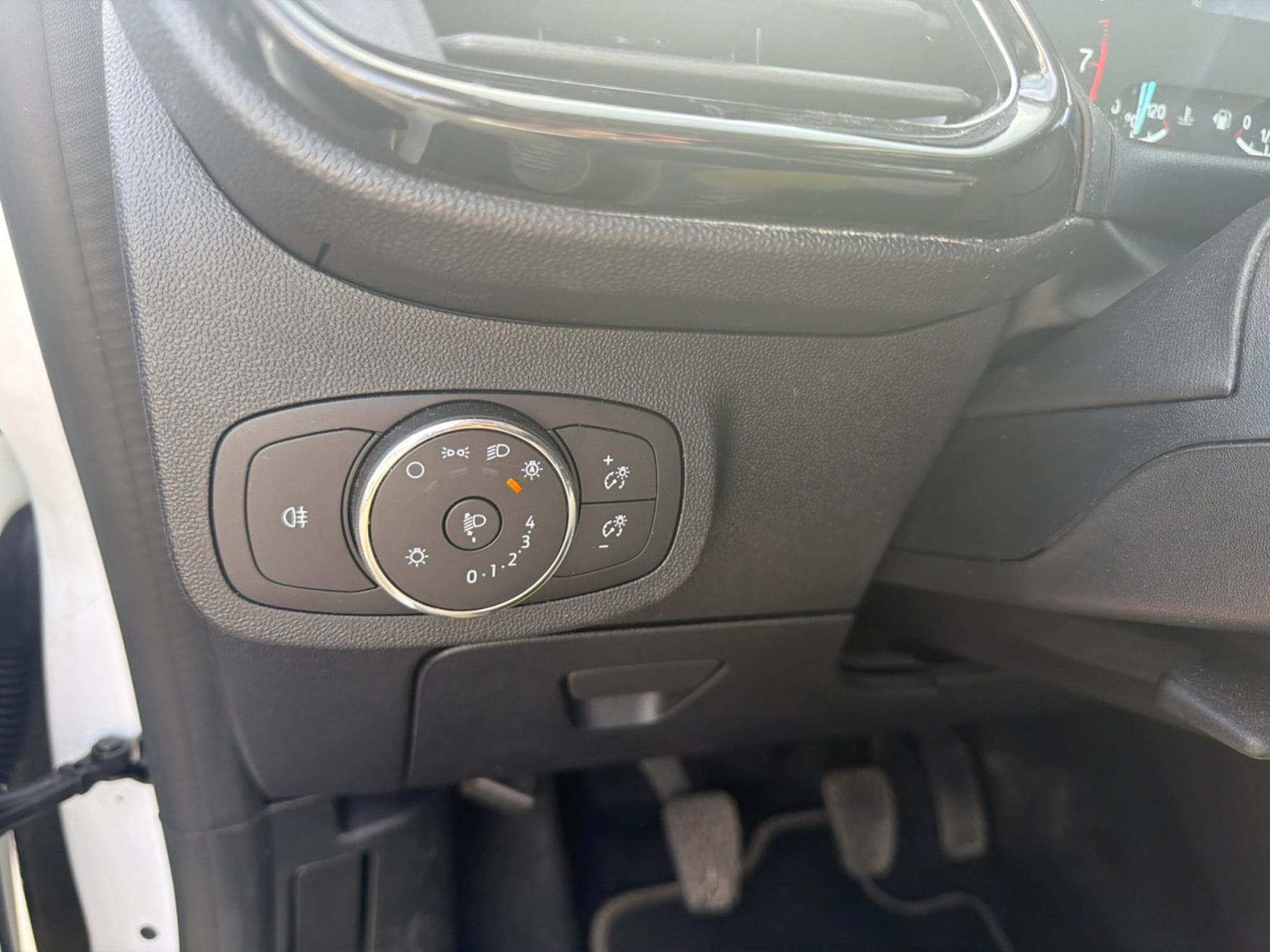 Ford Fiesta 1.0 ECOBOOST 125CV BM6 (2023) - Photo 6