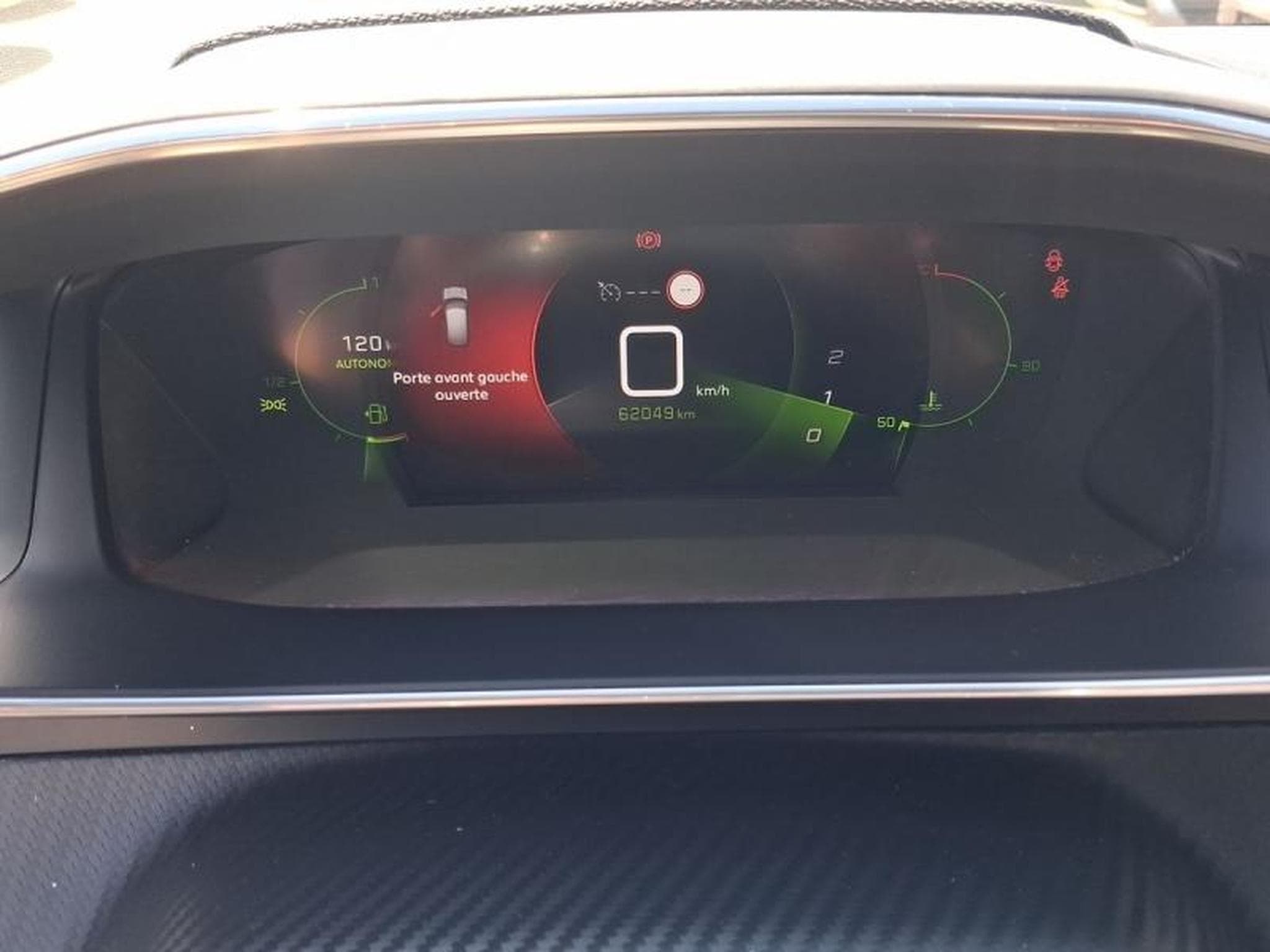 PEUGEOT 208 1.2 PureTech 100ch S&S Allure (2022) - Foto 6