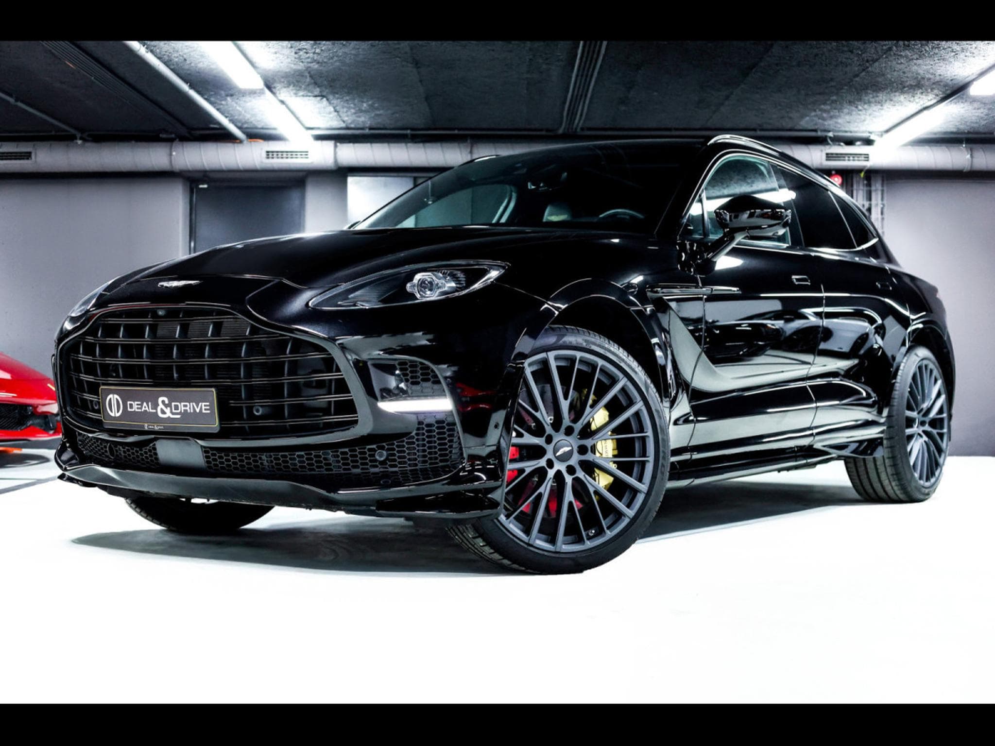 Aston-Martin DBX 707 4.0 V8 - ONYX BLACK METALLIC (2023) - Photo 1