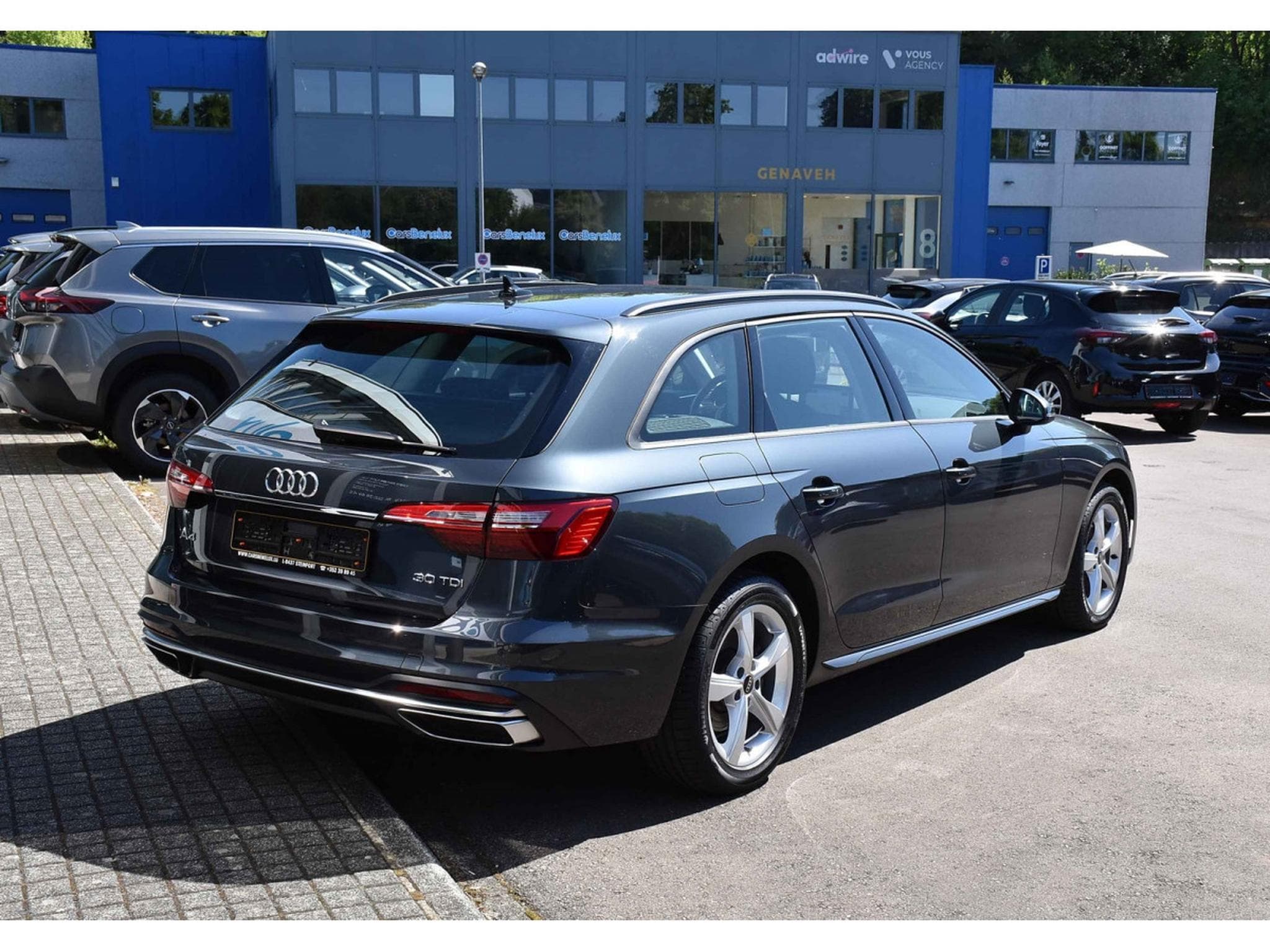 Audi A4 Avant 30 TDI Advanced S-Tronic GPS LANE GARANTIE 05/2029 (2024) - Foto 4