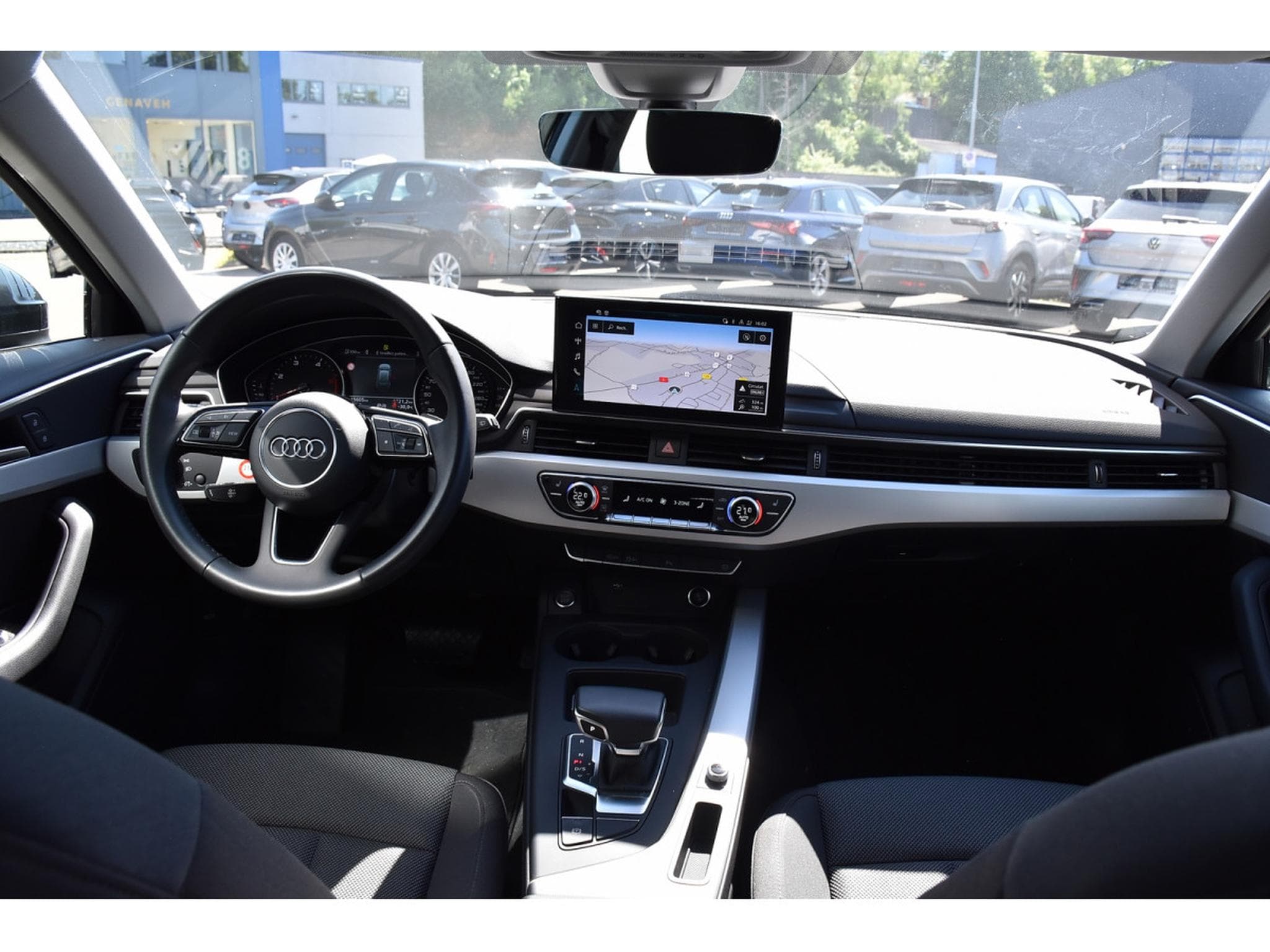 Audi A4 Avant 30 TDI Advanced S-Tronic GPS LANE GARANTIE 05/2029 (2024) - Foto 9