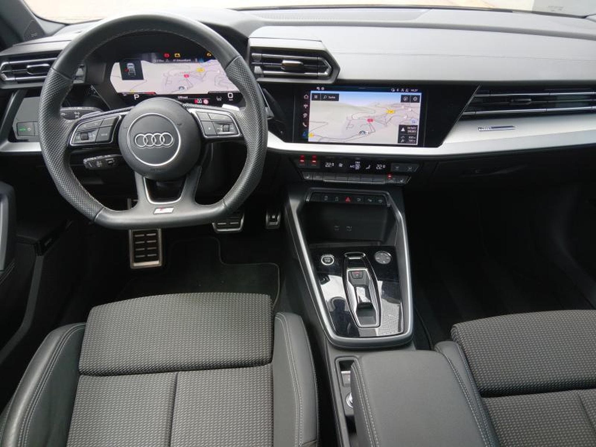 Audi A3 Sportback S-line 35 TDI s-tronic (2025) - Photo 7