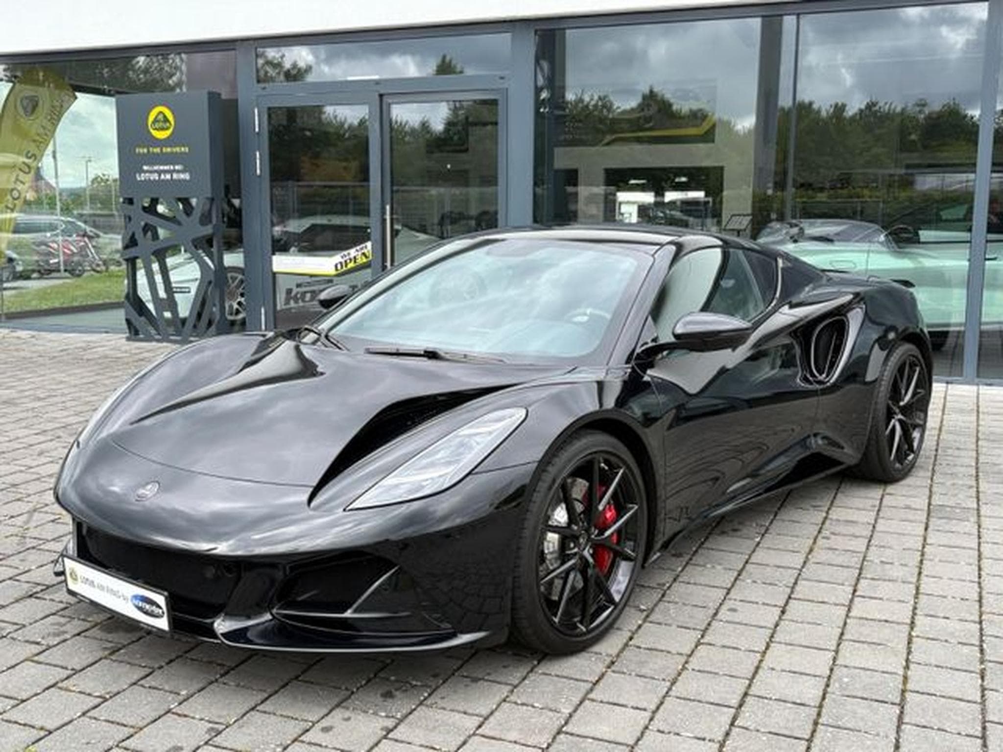 Lotus Emira I4 DCT "First Edition" by Lotus am Ring (2024) - Photo 1