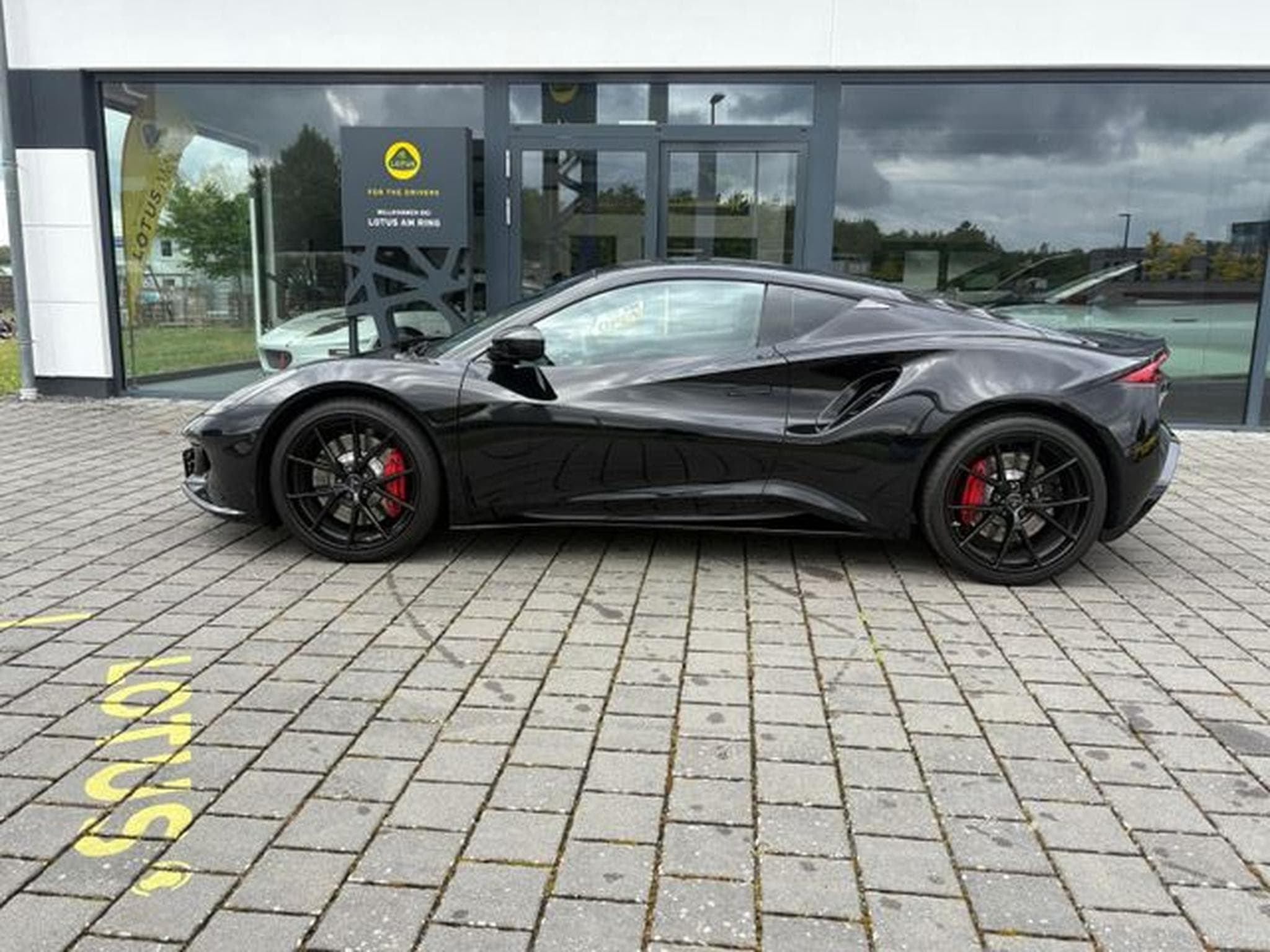 Lotus Emira I4 DCT "First Edition" by Lotus am Ring (2024) - Photo 7